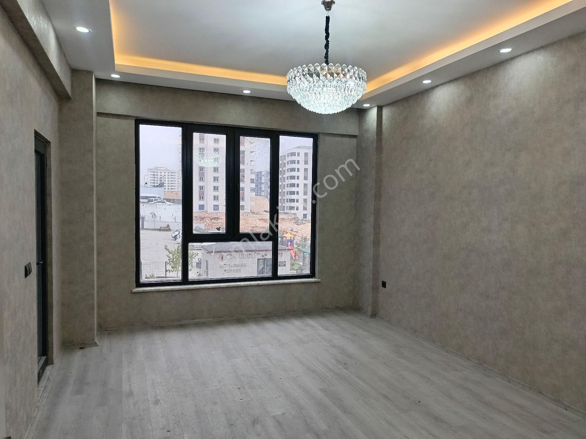 Beymahall Gyo Göktürk Stadyum Karşısı 2.5+1 Daire