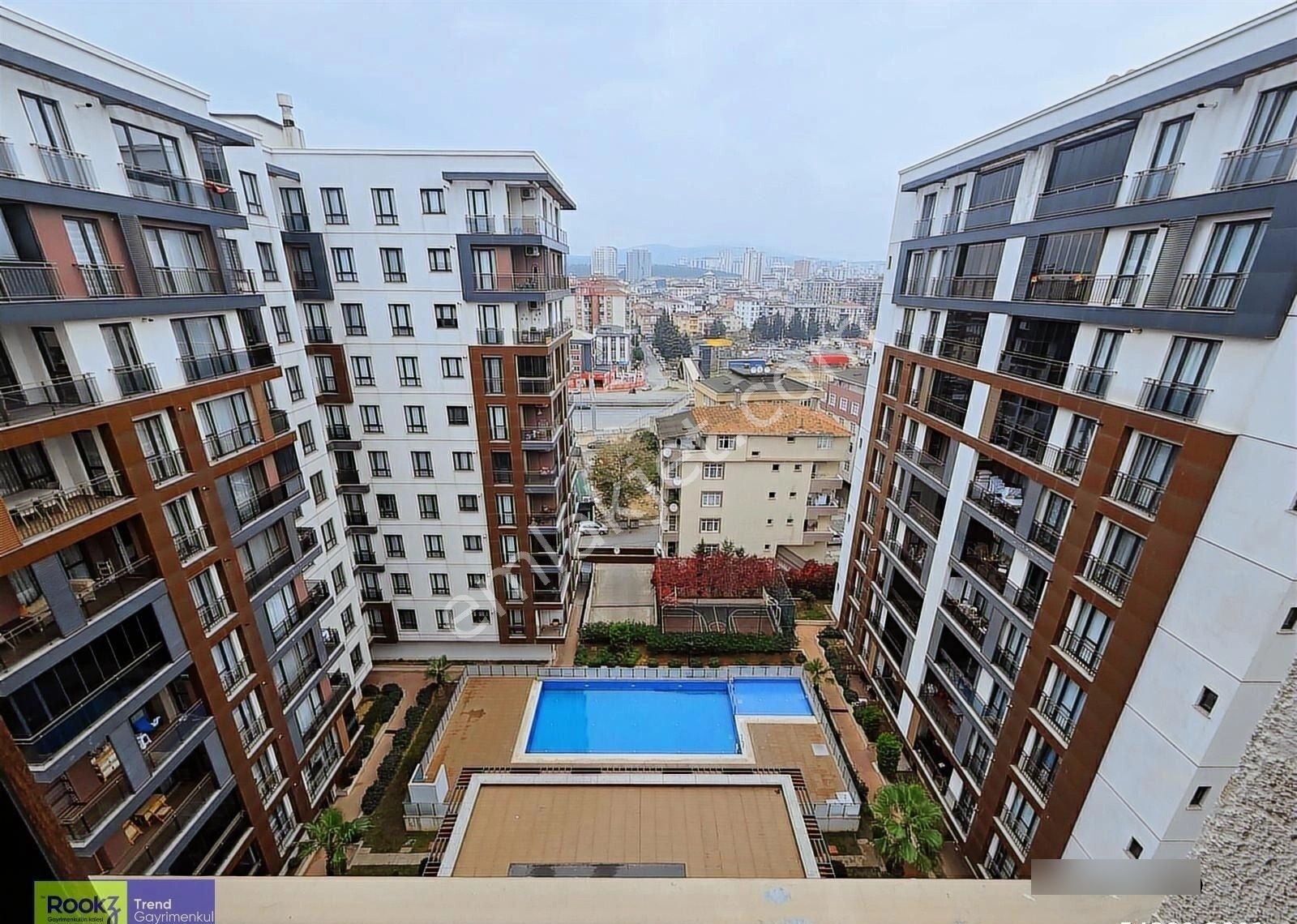 Çekmeköy Cumhuriyet Mh De Karaoğlu Evleri Satıkık 3+1 Daire - Görsel 2