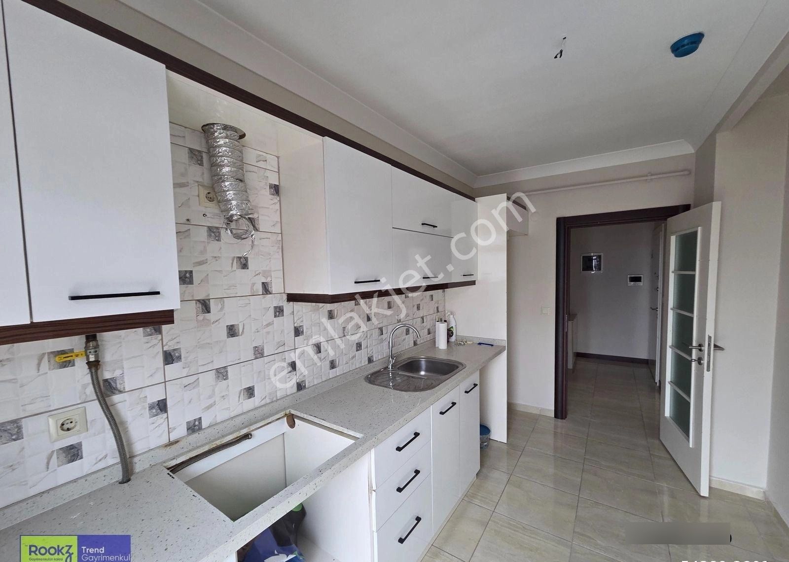 Çekmeköy Cumhuriyet Mh De Karaoğlu Evleri Satıkık 3+1 Daire - Görsel 11