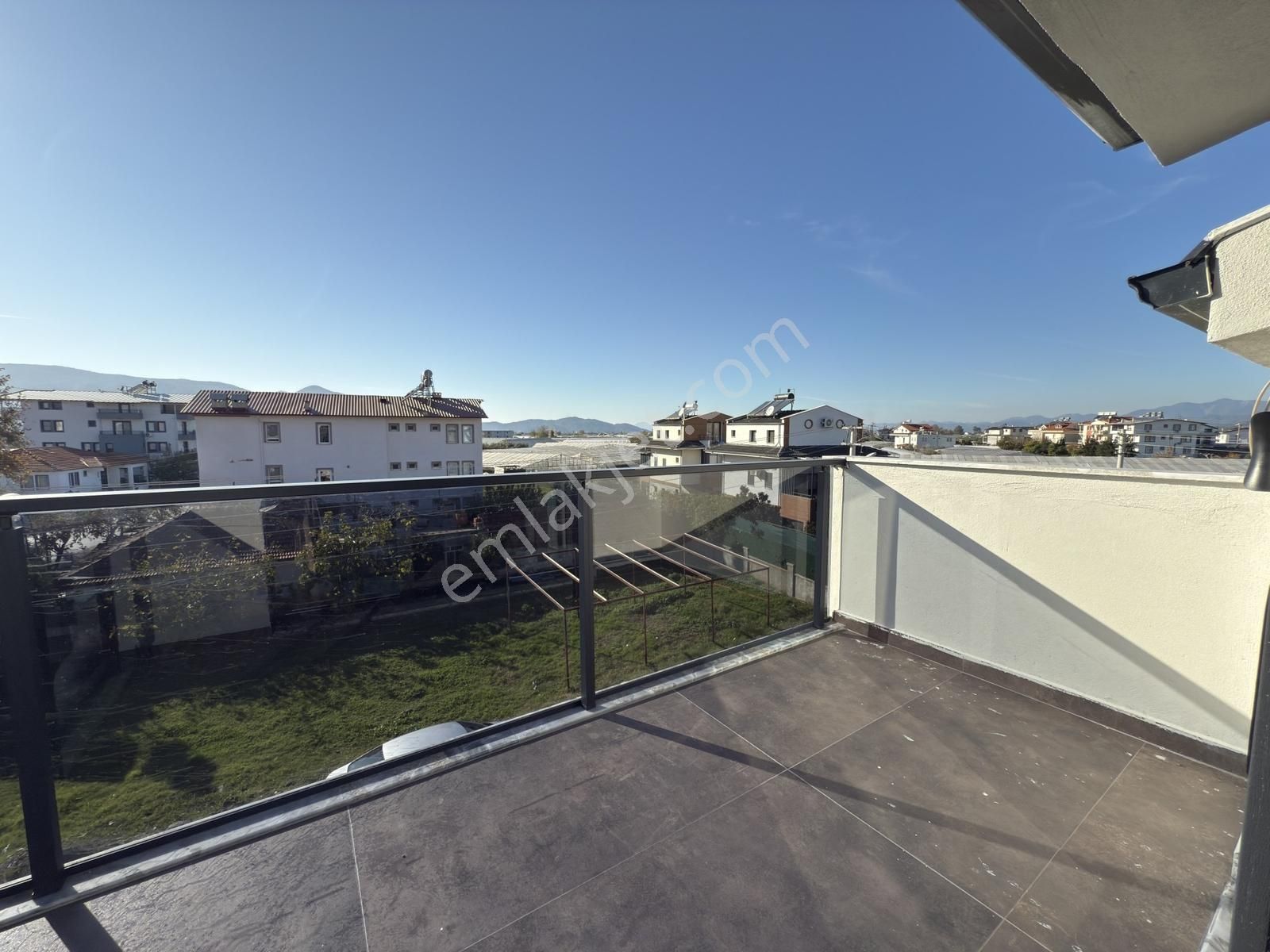 Menteşeoğlu Mahallesinde Merkeze Yakın 3+1 Tam Müstakil Villa - Görsel 11