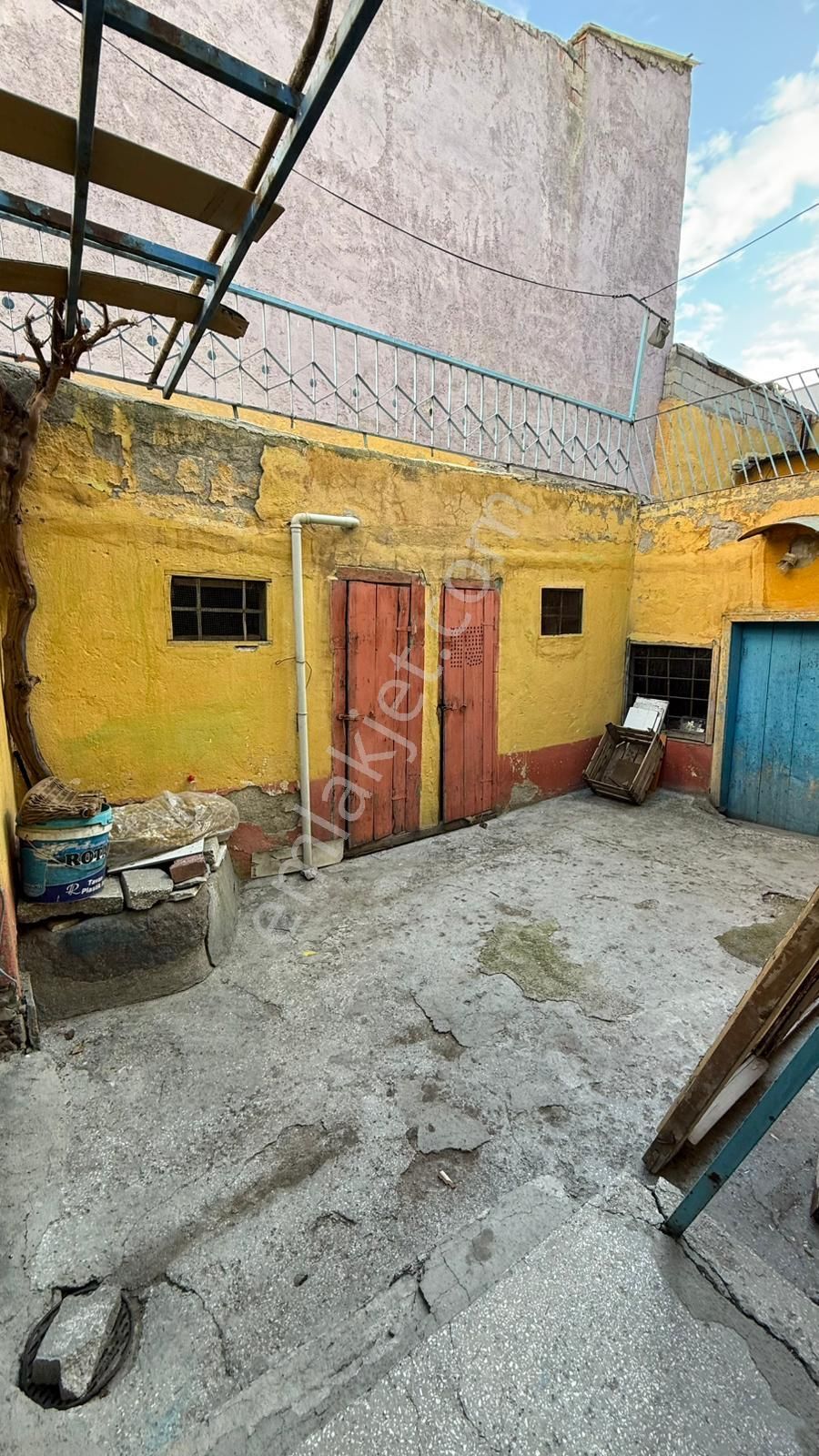 Öz Gaye Emlaktan Develi Harman Mahallesinde Satılık Avlulu Kargir Ev - Görsel 11