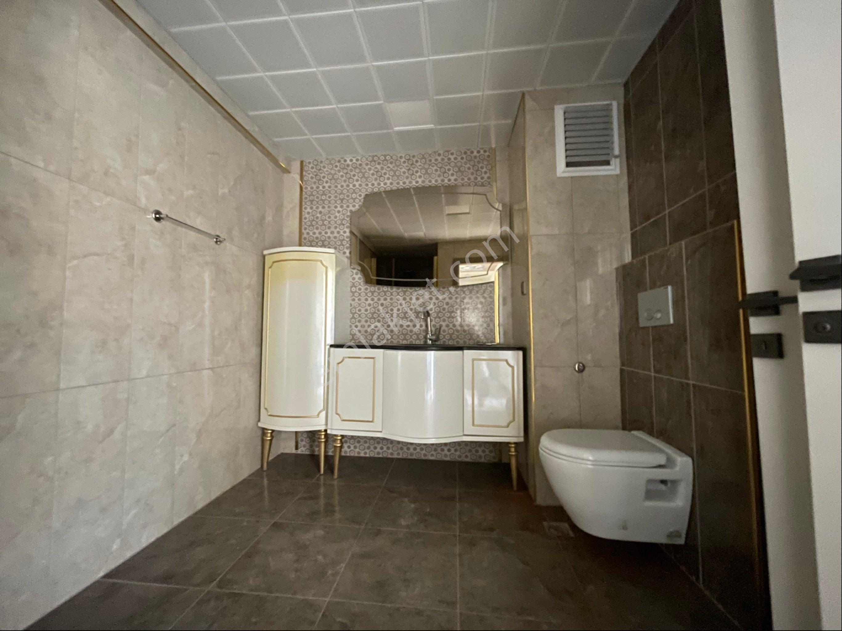 Keçiören Uyanışta Alp Kent Sitesinde Ultra Lüx Kiralık 4+1 Daire - Görsel 18