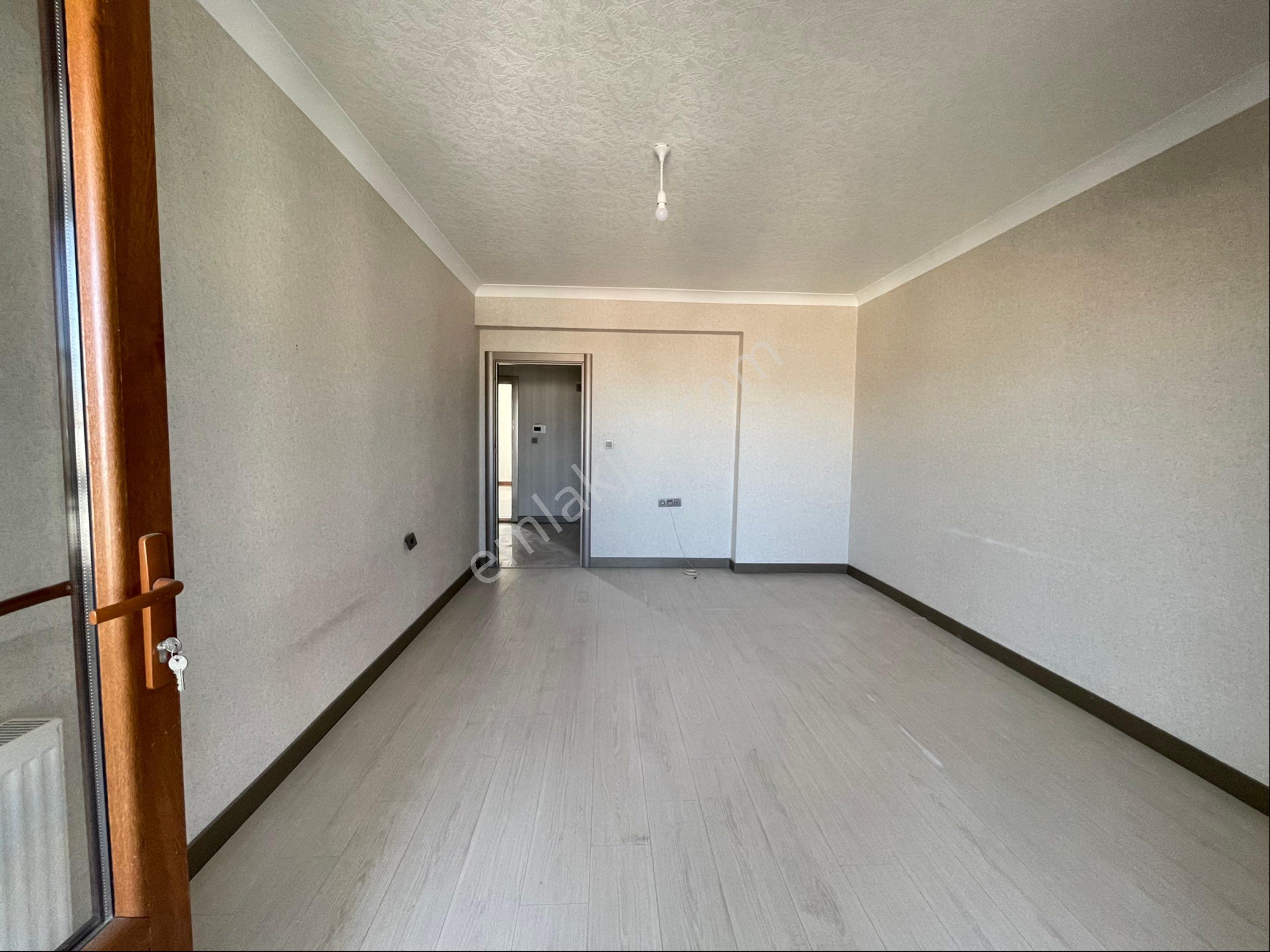 Keçiören Uyanışta Alp Kent Sitesinde Ultra Lüx Kiralık 4+1 Daire - Görsel 28