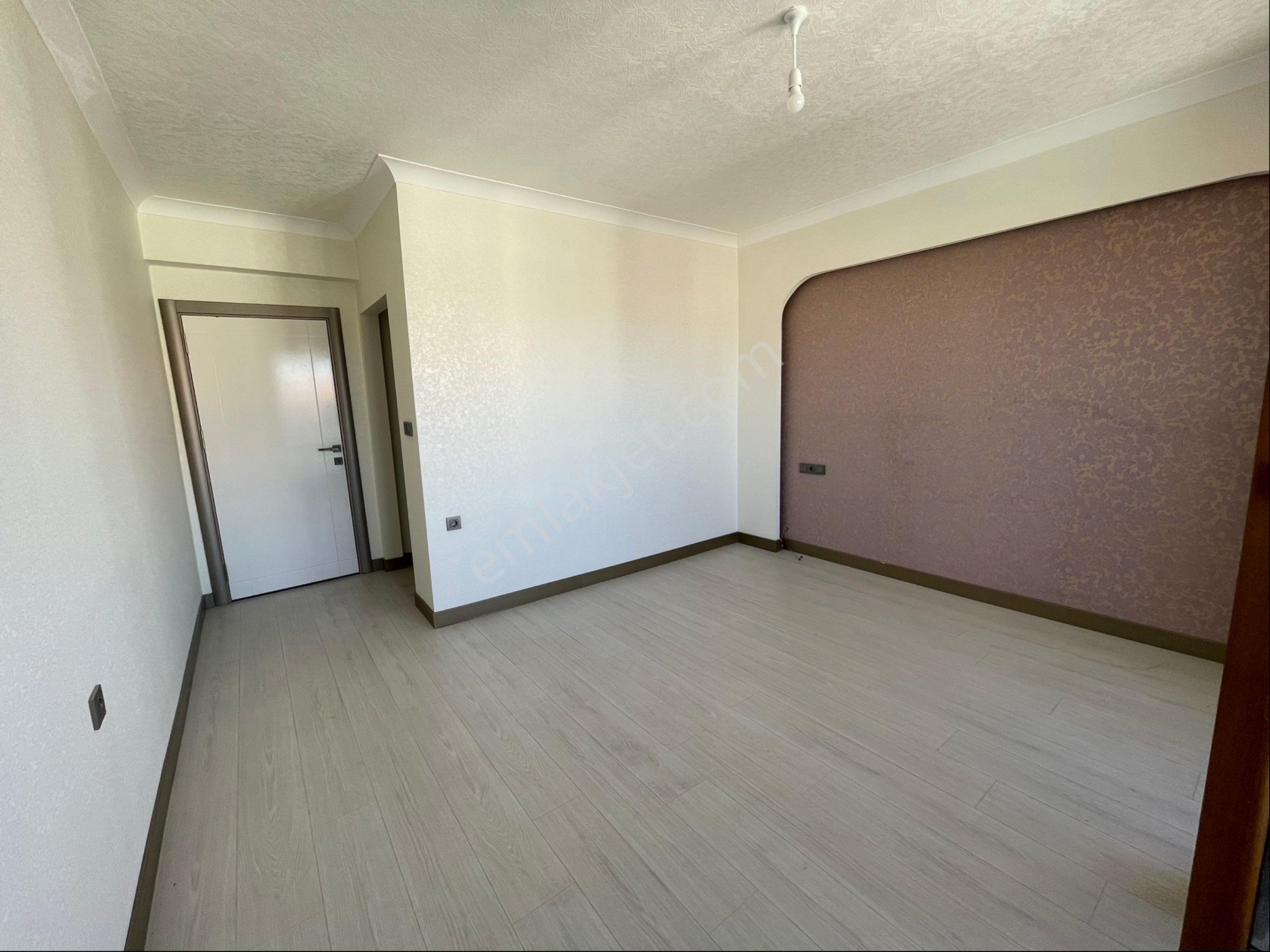 Keçiören Uyanışta Alp Kent Sitesinde Ultra Lüx Kiralık 4+1 Daire - Görsel 21