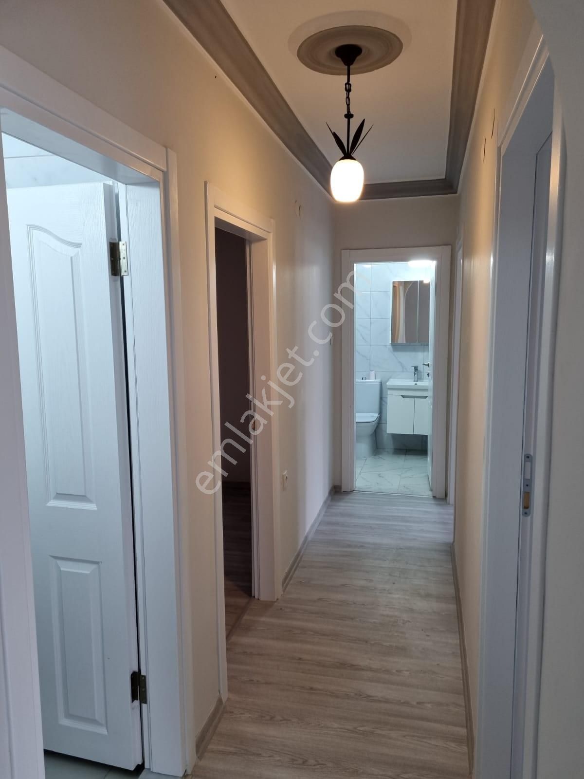 Tuzla Mahallesinde Büyük Tadilatlı 3+1 Daire - Görsel 16