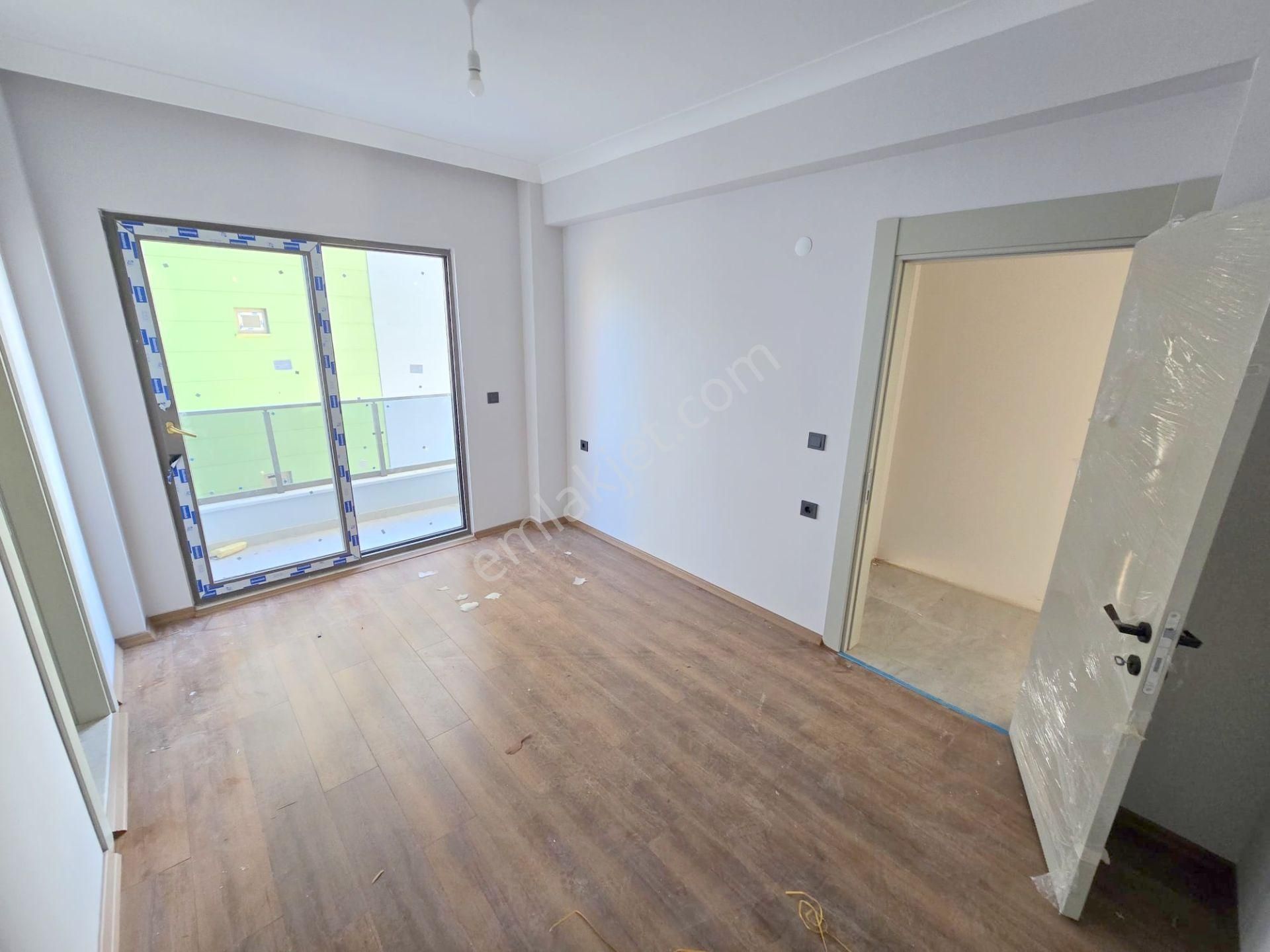 🟩🟢kadıköy'de Ultralüx Tasarımlı Arakat Kapalı Otoparklı 2+1 Daire - Görsel 22