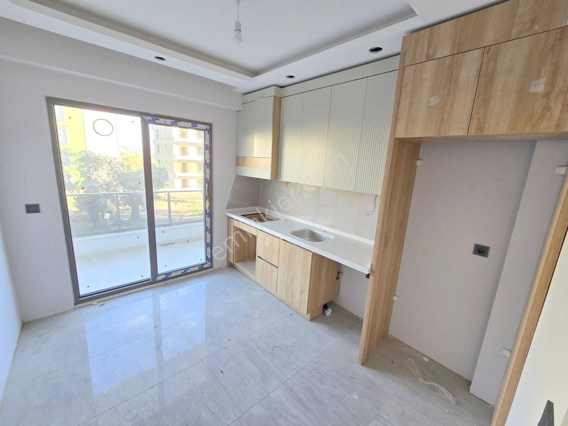 🟩🟢kadıköy'de Ultralüx Tasarımlı Arakat Kapalı Otoparklı 2+1 Daire - Görsel 34