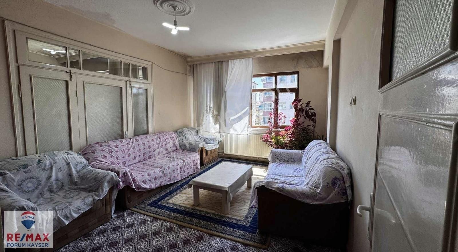 Fuzuli Caddesinde Ara Kat Satılık Yola Bakan 3+1 Kaçmaz Fırsat - Görsel 8