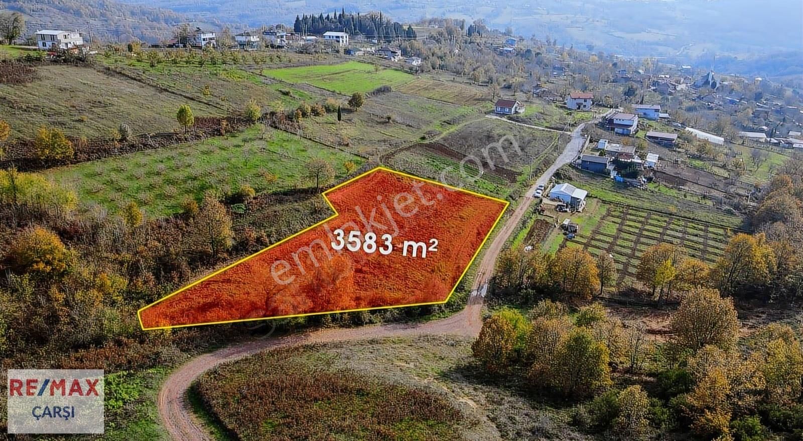 Yassıbağda Kaçırılmaz Fırsat: Asfalt Yola Cepheli 3.583m² Tarla - Görsel 4