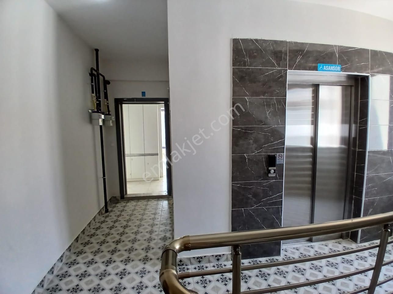 Akçay Emlak'tan Akşehir Yarenler Yunus Emre Camii Yanında Sıfır Kiralık 2+0 Daire - Görsel 32