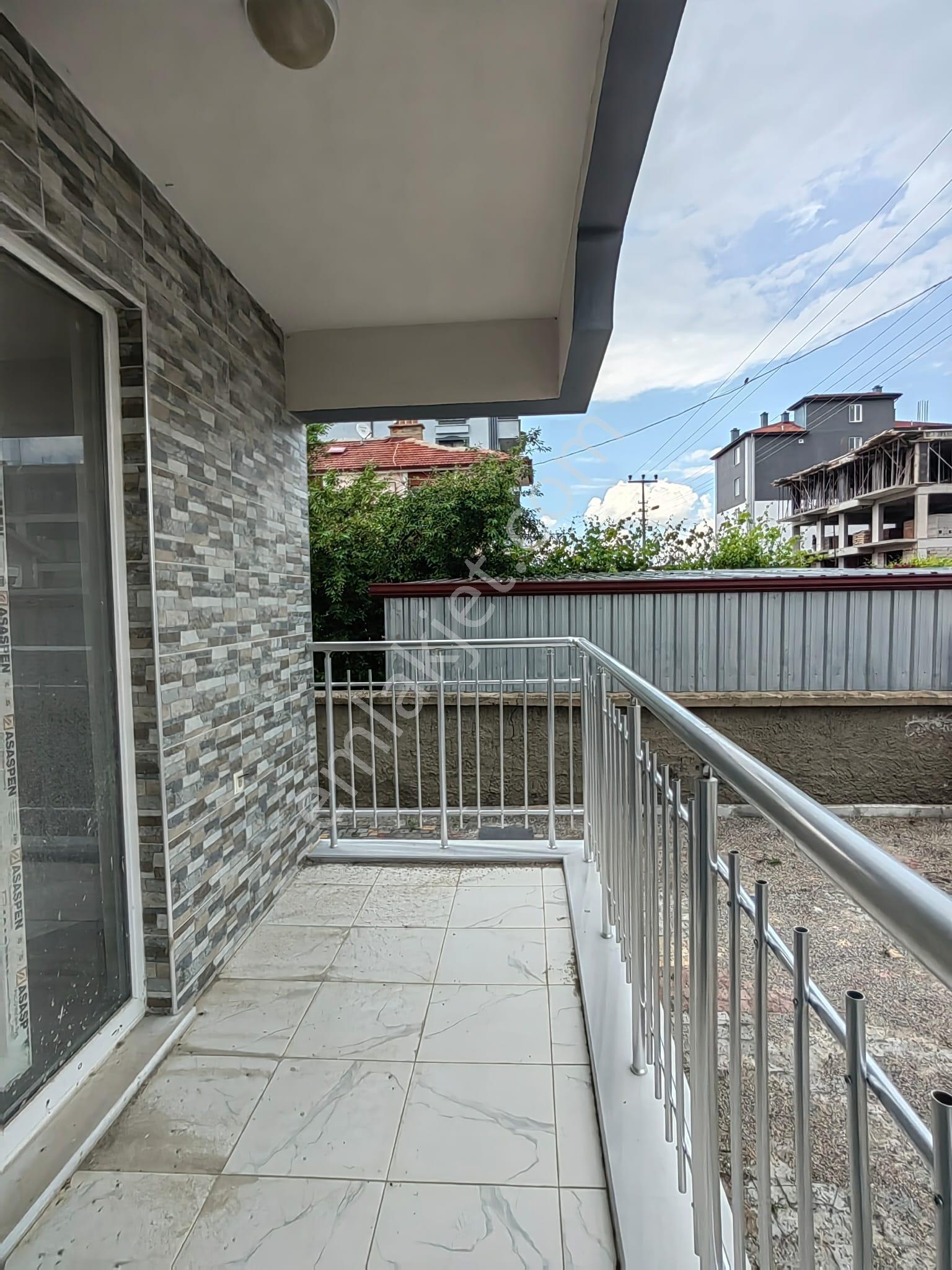 Akçay Emlak'tan Akşehir Gazi Mahallesi Yeni Hastahane Yolunda Sıfırdan Farksız Kiralık 3+1 Daire - Görsel 25