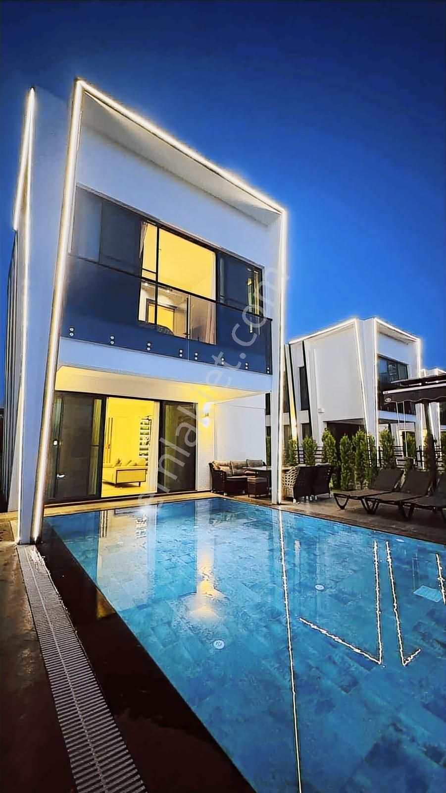 Belek Merkezde Kiralık Lüks Özel Havuzlu 3+1 Vılla - Görsel 4