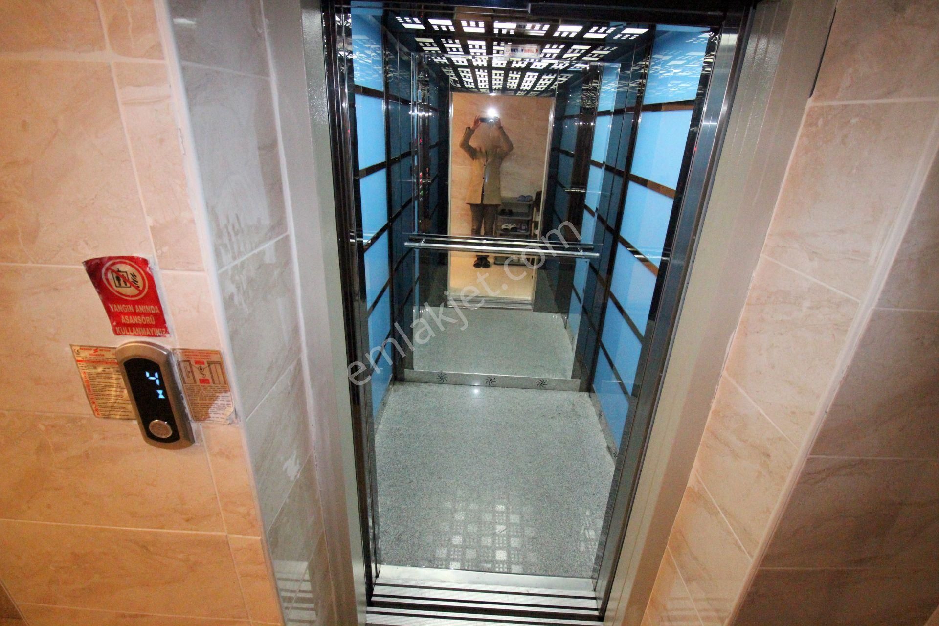 Hemdem Gayrimenkul'den 30 Ağustos'ta Full+full Yapılı Çift Girişli Asansörlü 6+1 Satılık Daire - Görsel 33