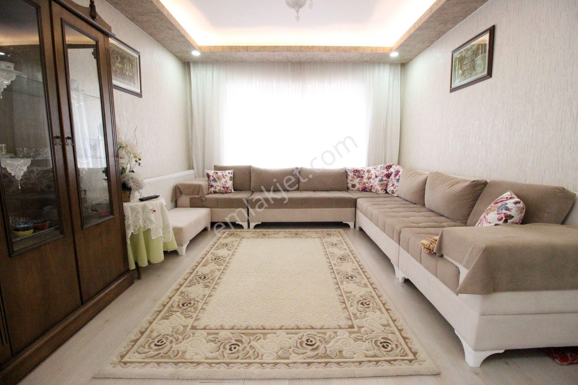 Hemdem Gayrimenkul'den 30 Ağustos'ta Full+full Yapılı Çift Girişli Asansörlü 6+1 Satılık Daire - Görsel 9