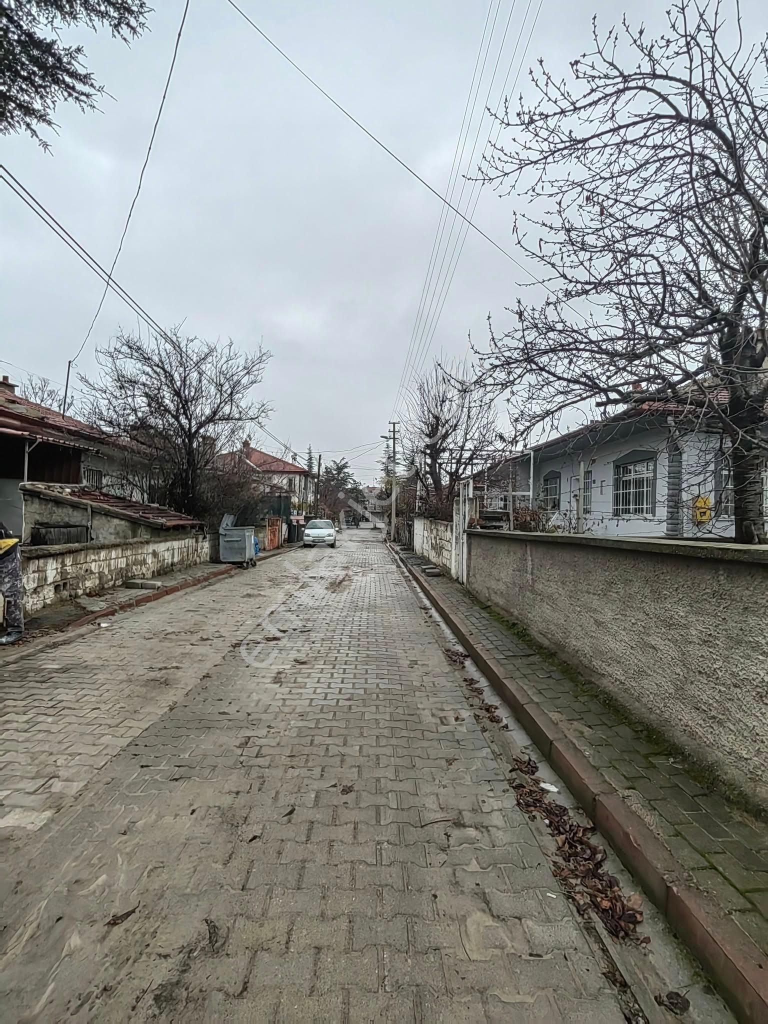 Nasreddin Emlaktan Gazi Mahallesinde Satılık Müstakil Ev - Görsel 12