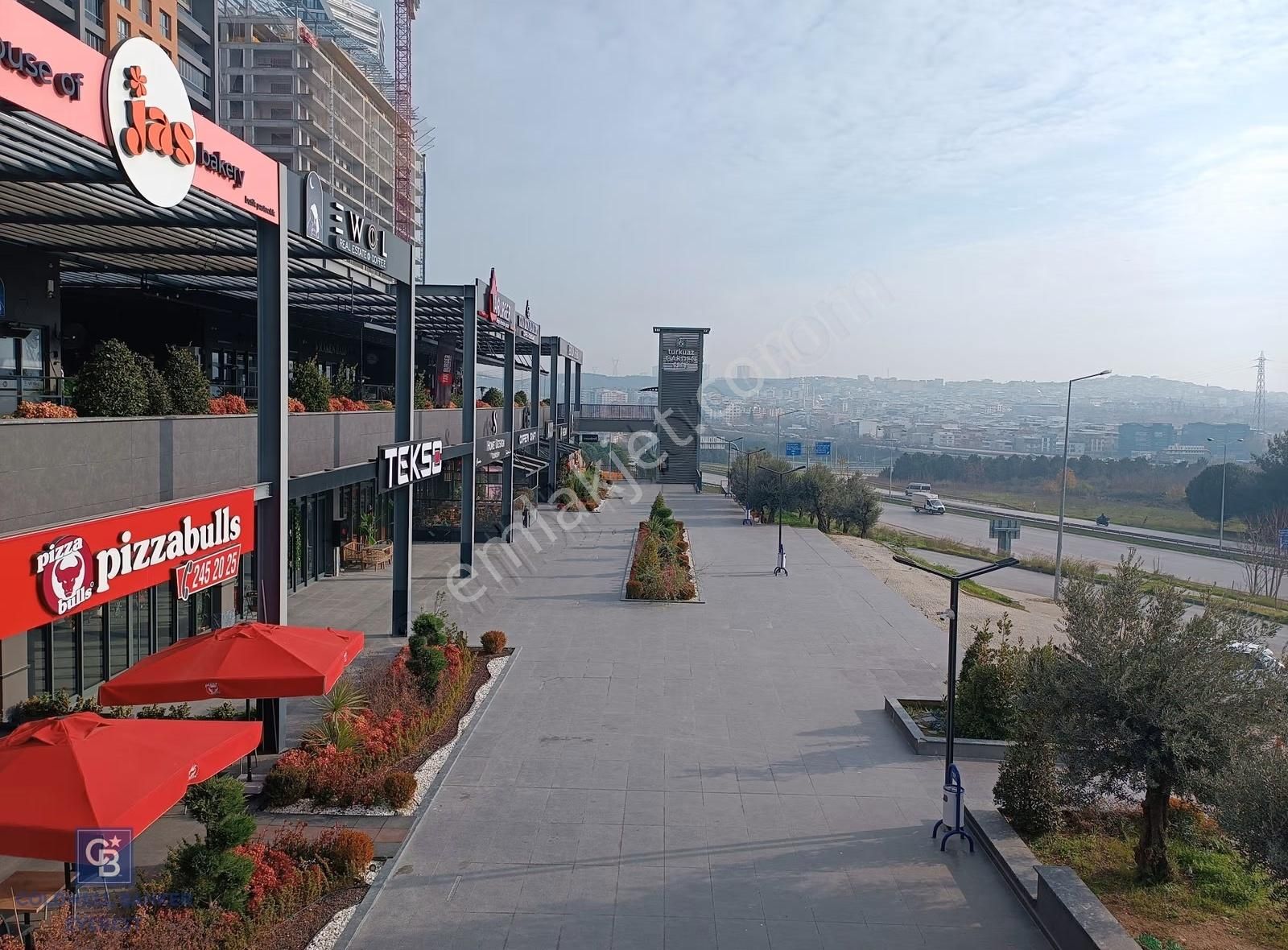 Balat'ın En Özel Burger Restorantı - Görsel 23