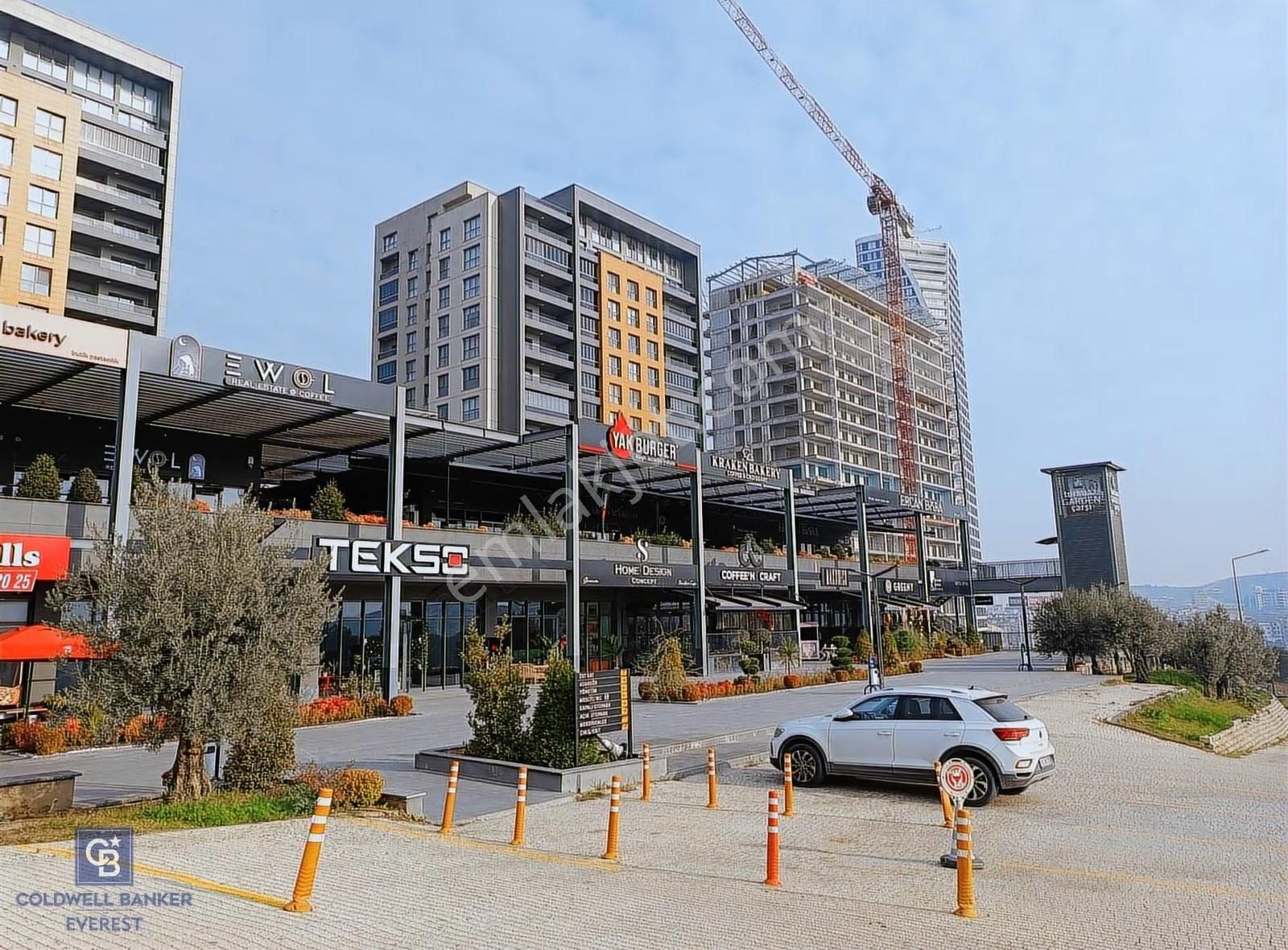 Balat'ın En Özel Burger Restorantı - Görsel 19