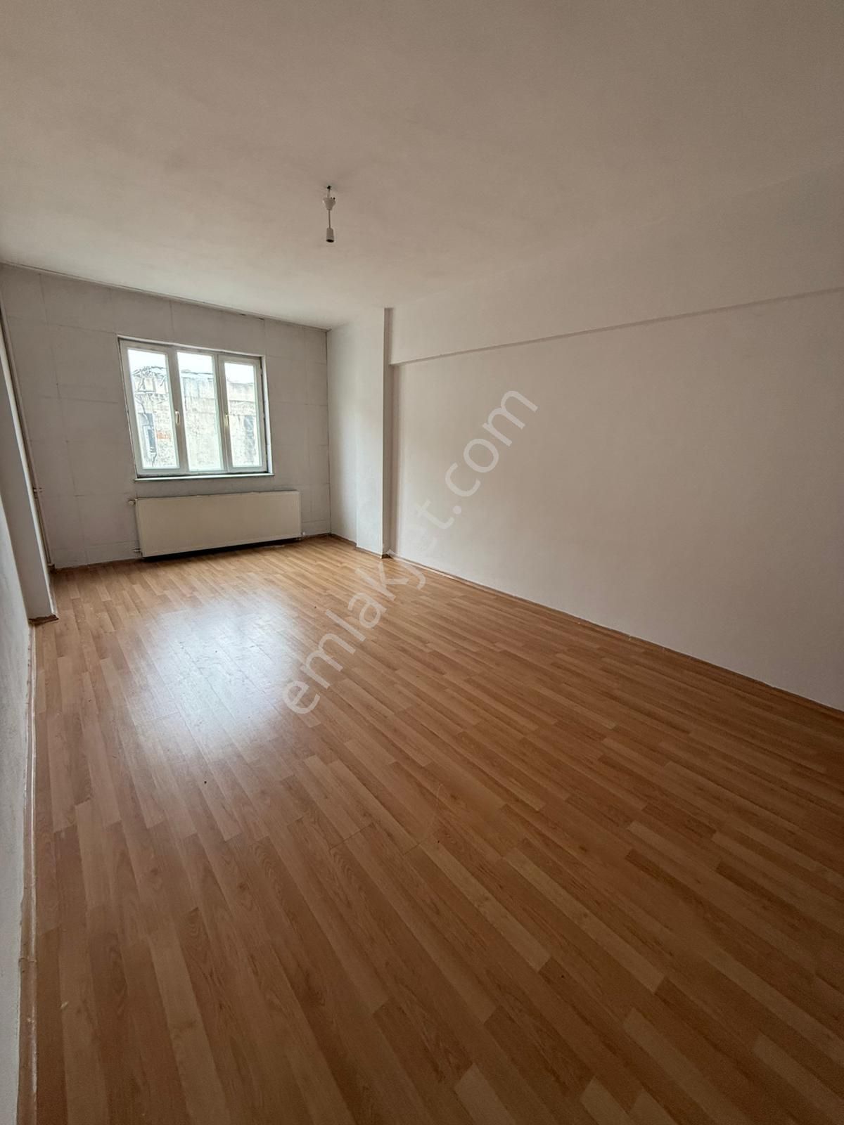 Şirinevler'de Ferah 2+1 Daire - Görsel 10