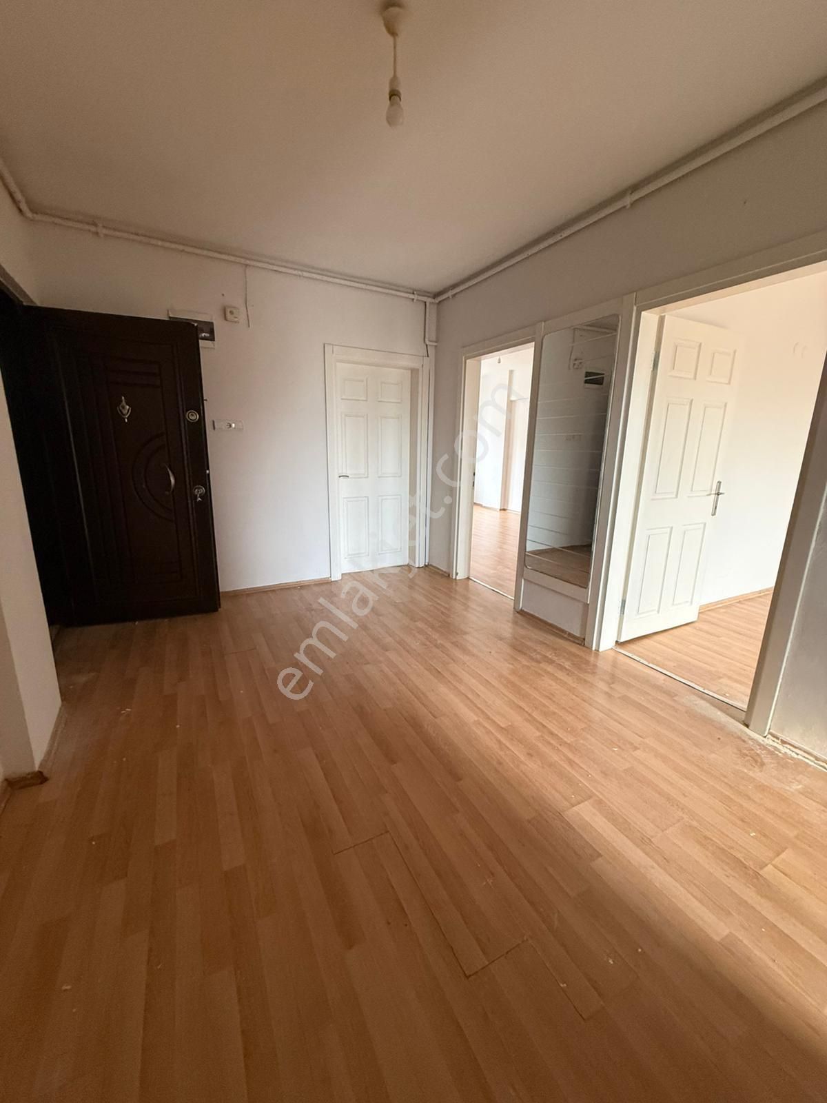 Şirinevler'de Ferah 2+1 Daire - Görsel 4