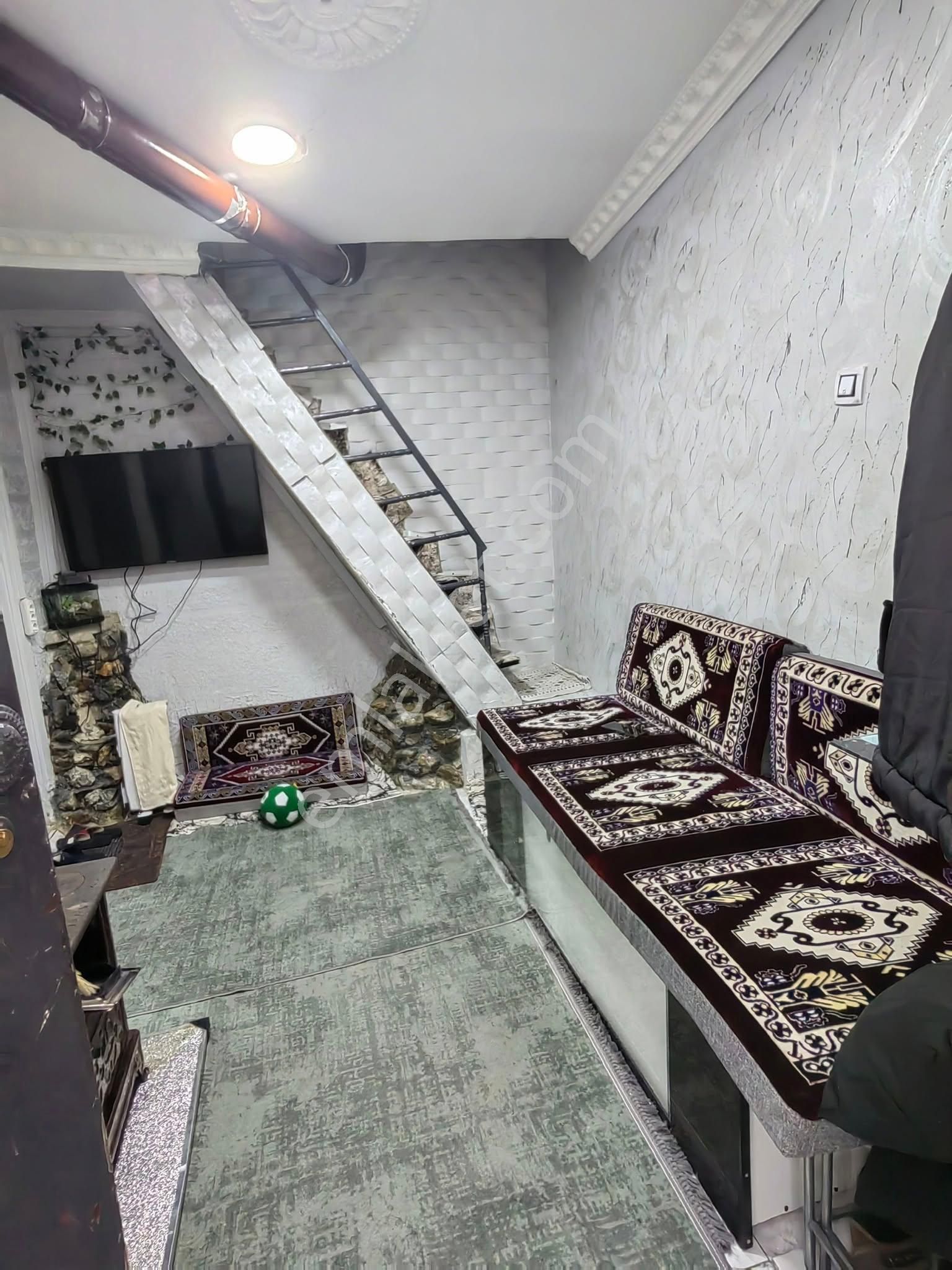 Nasreddin Emlaktan Belediye Parkı Üstü Satılık Müstakil Ev - Görsel 8