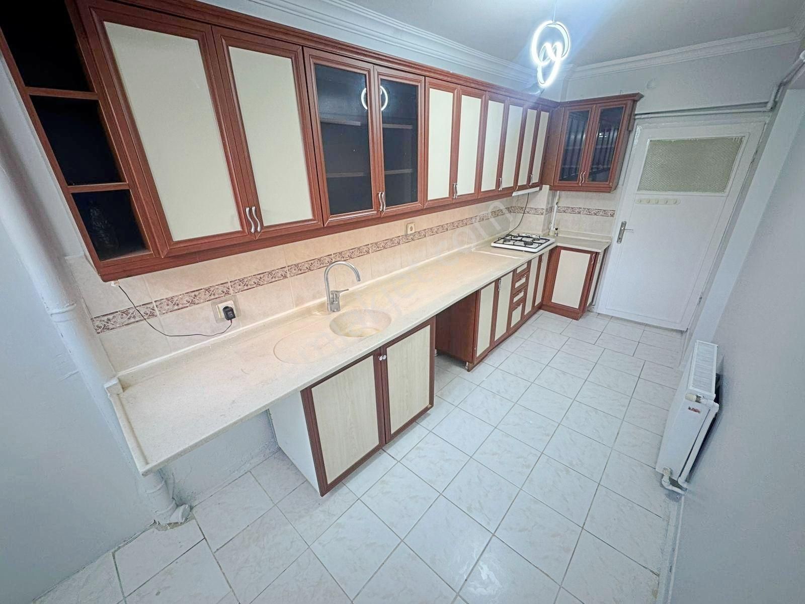 Lokman Hekim Hastanesi Yanı Kendine Ait Bahçeli 2+1 Fırsat Satılık Daire - Görsel 15