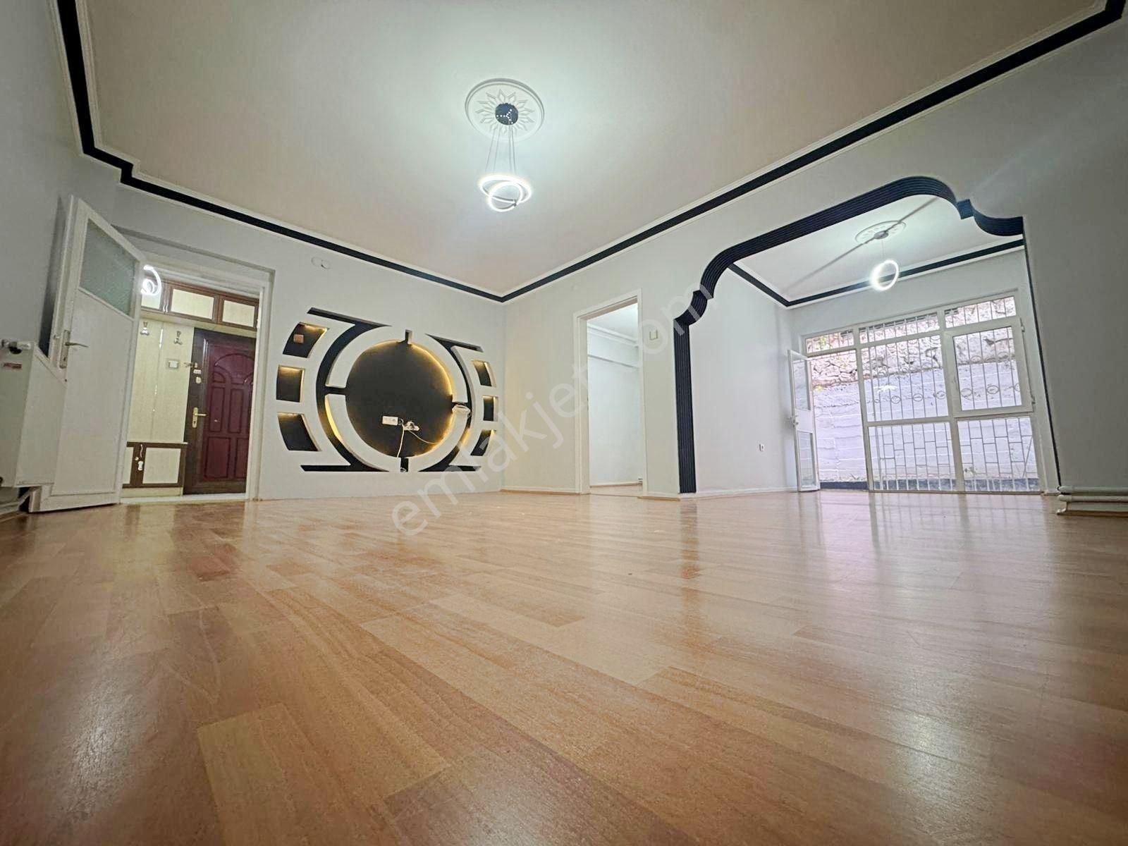 Lokman Hekim Hastanesi Yanı Kendine Ait Bahçeli 2+1 Fırsat Satılık Daire - Görsel 3