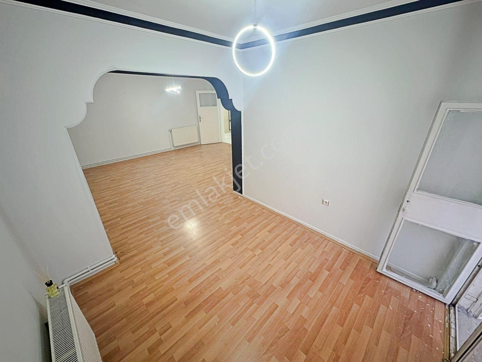 Lokman Hekim Hastanesi Yanı Kendine Ait Bahçeli 2+1 Fırsat Satılık Daire - Görsel 7