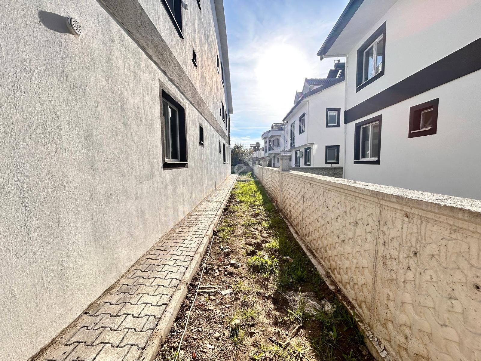 Goldhouse Dan Satılık Gerişburnu Mahallesinde Çevre Yoluna Yakın 2+1 Çatı Dubleks Daire - Görsel 24