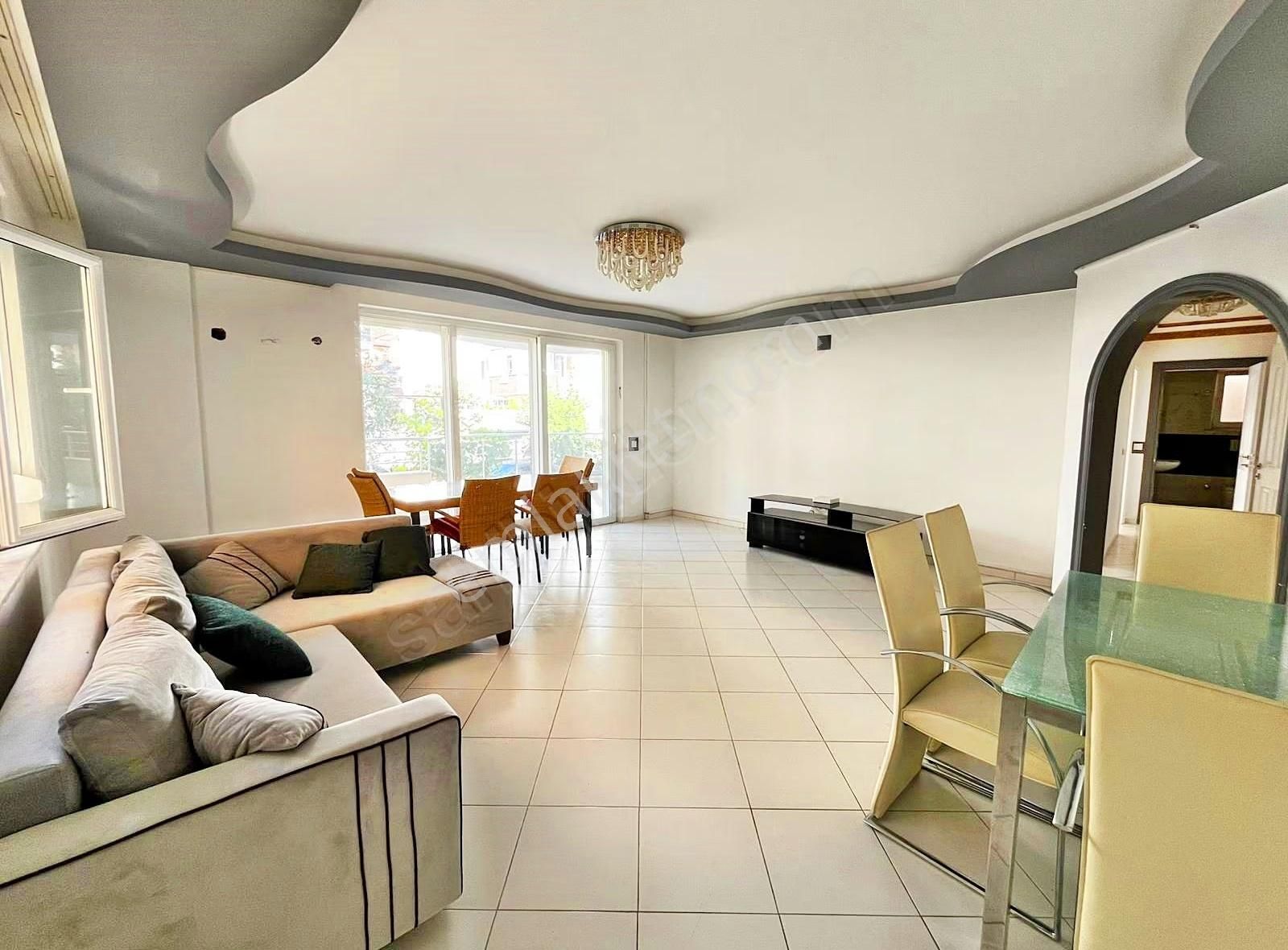 Alanya Oba'da Satılık 3+1 Ayrı Mutfak Site İçi Geniş Daire - Görsel 17