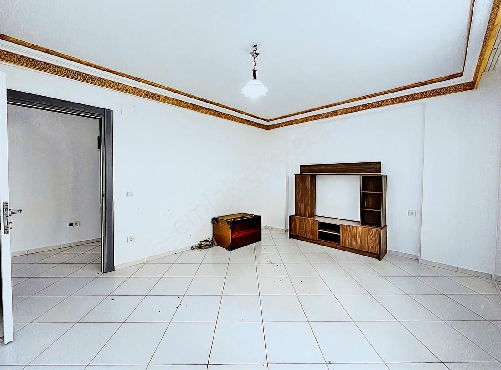 Alanya Oba'da Satılık 3+1 Ayrı Mutfak Site İçi Geniş Daire - Görsel 13