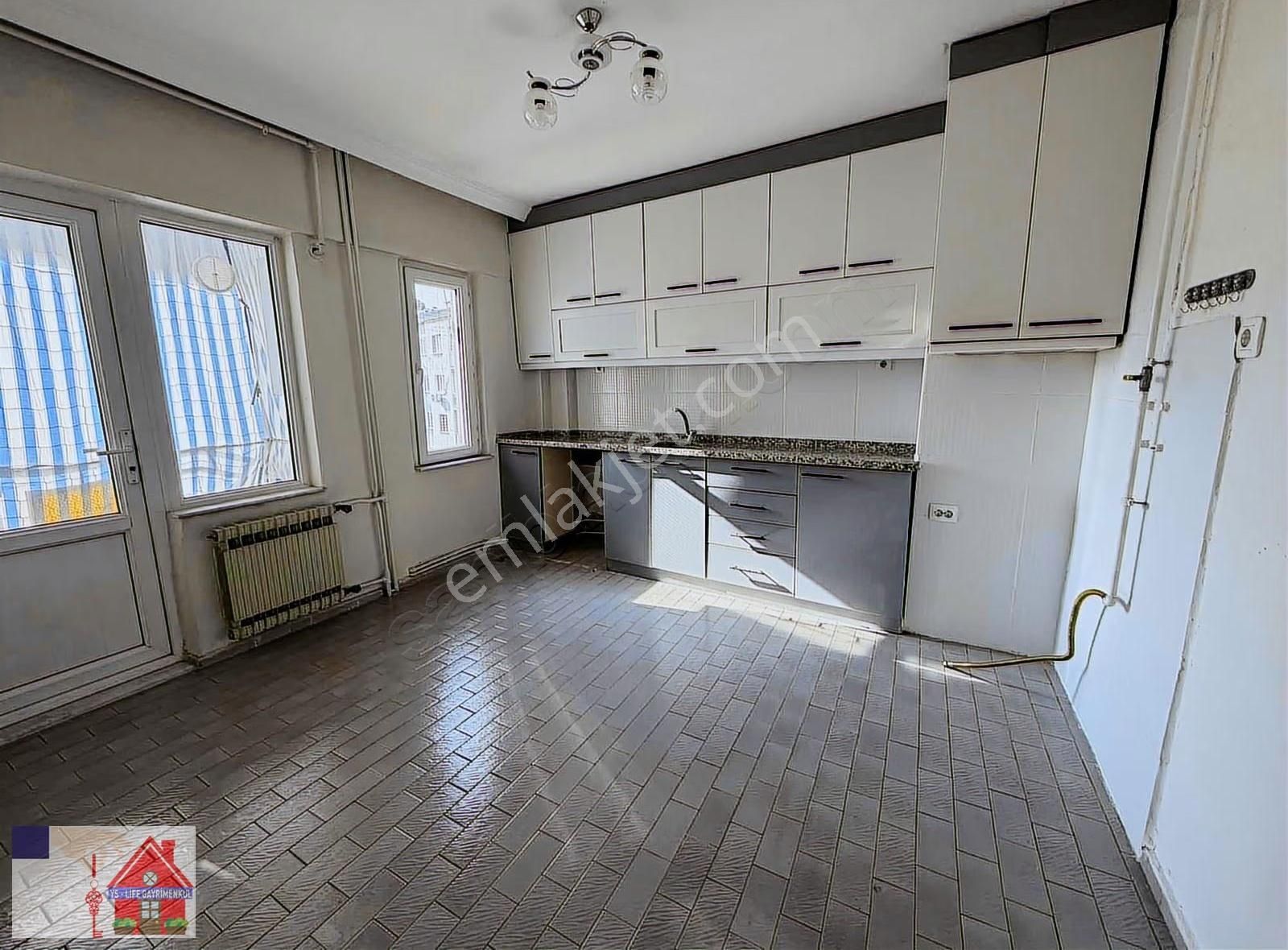 3+1 Kiralık 160 M2 Arakat Daire - Görsel 14