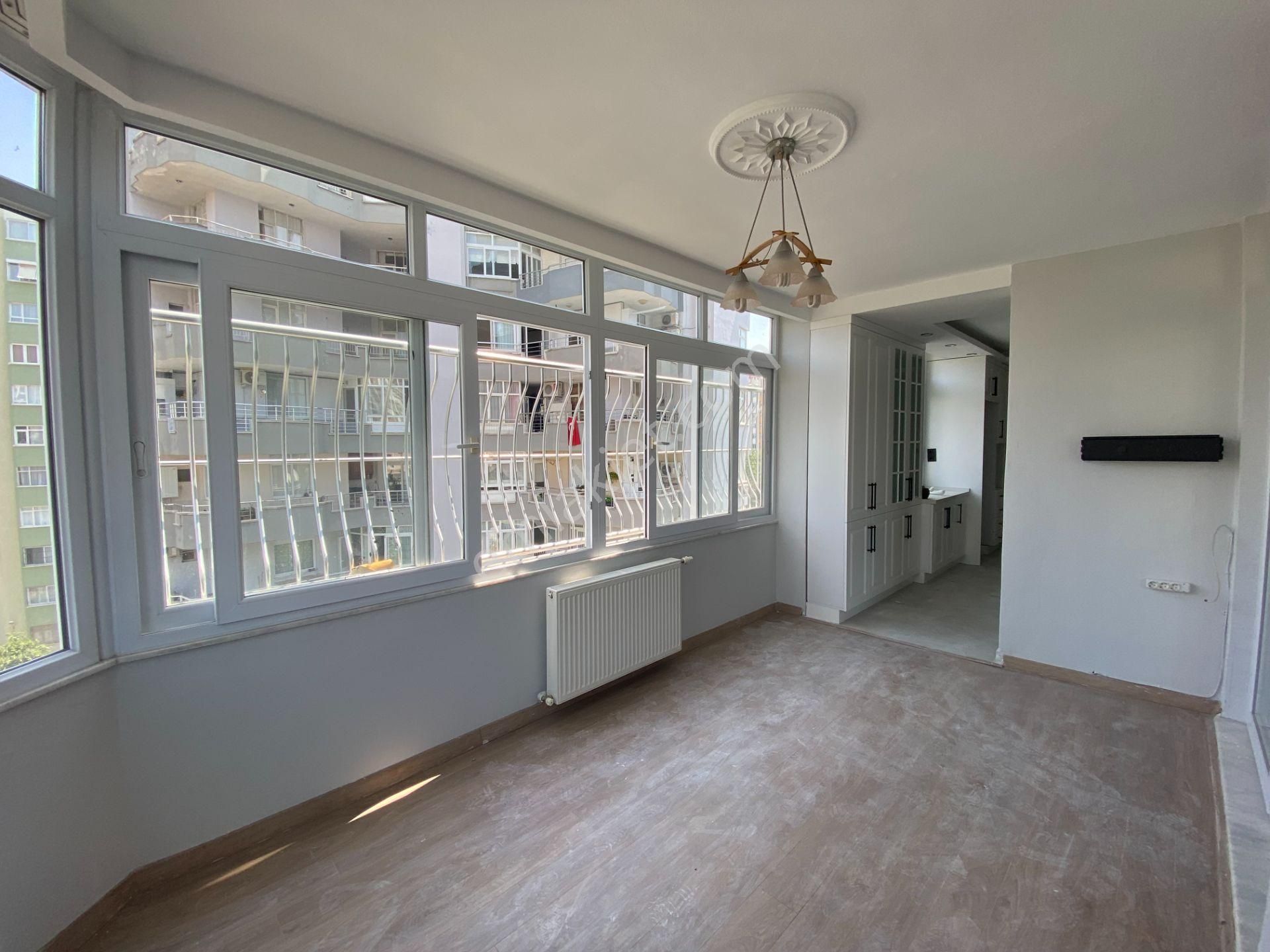 Güzelyalı'da 3+1 165 M2 Doğalgazlı Bakımlı Kiralık Daire - Görsel 6
