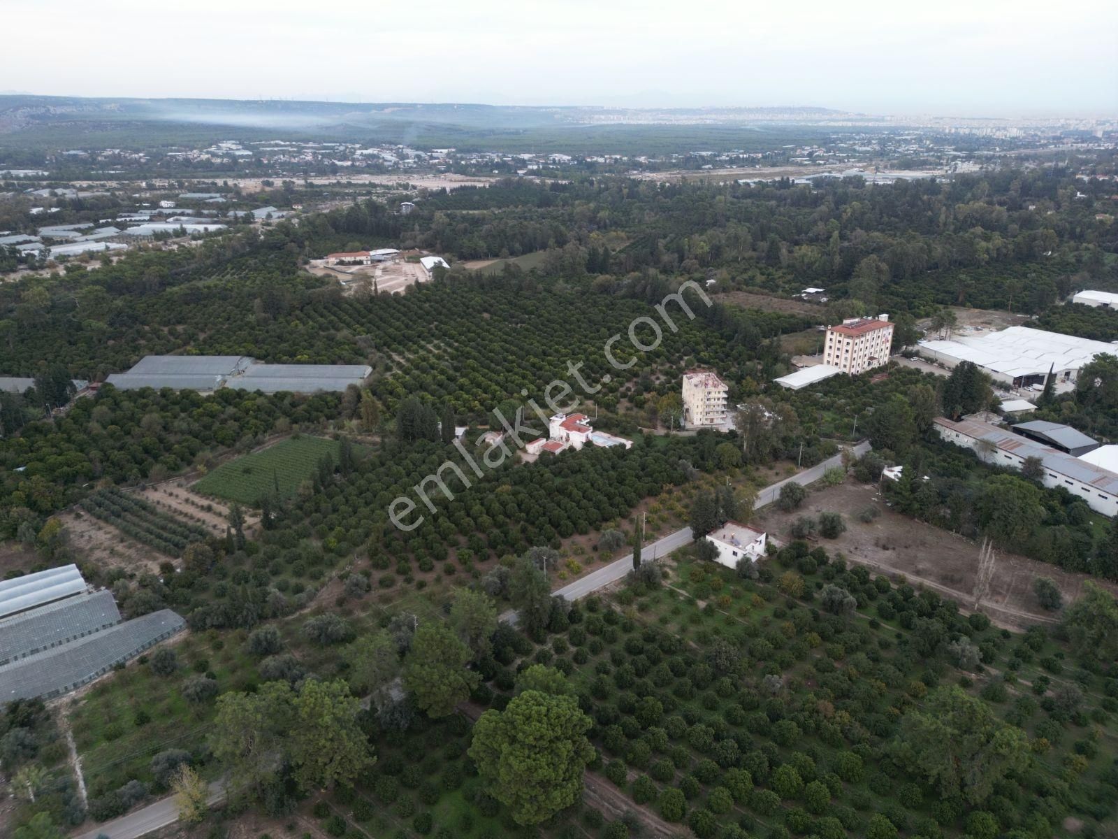 Bahtılıda Ana Cadde Üzerinde 5877 M2 Arsa İçinde Müstakil Ev - Görsel 16