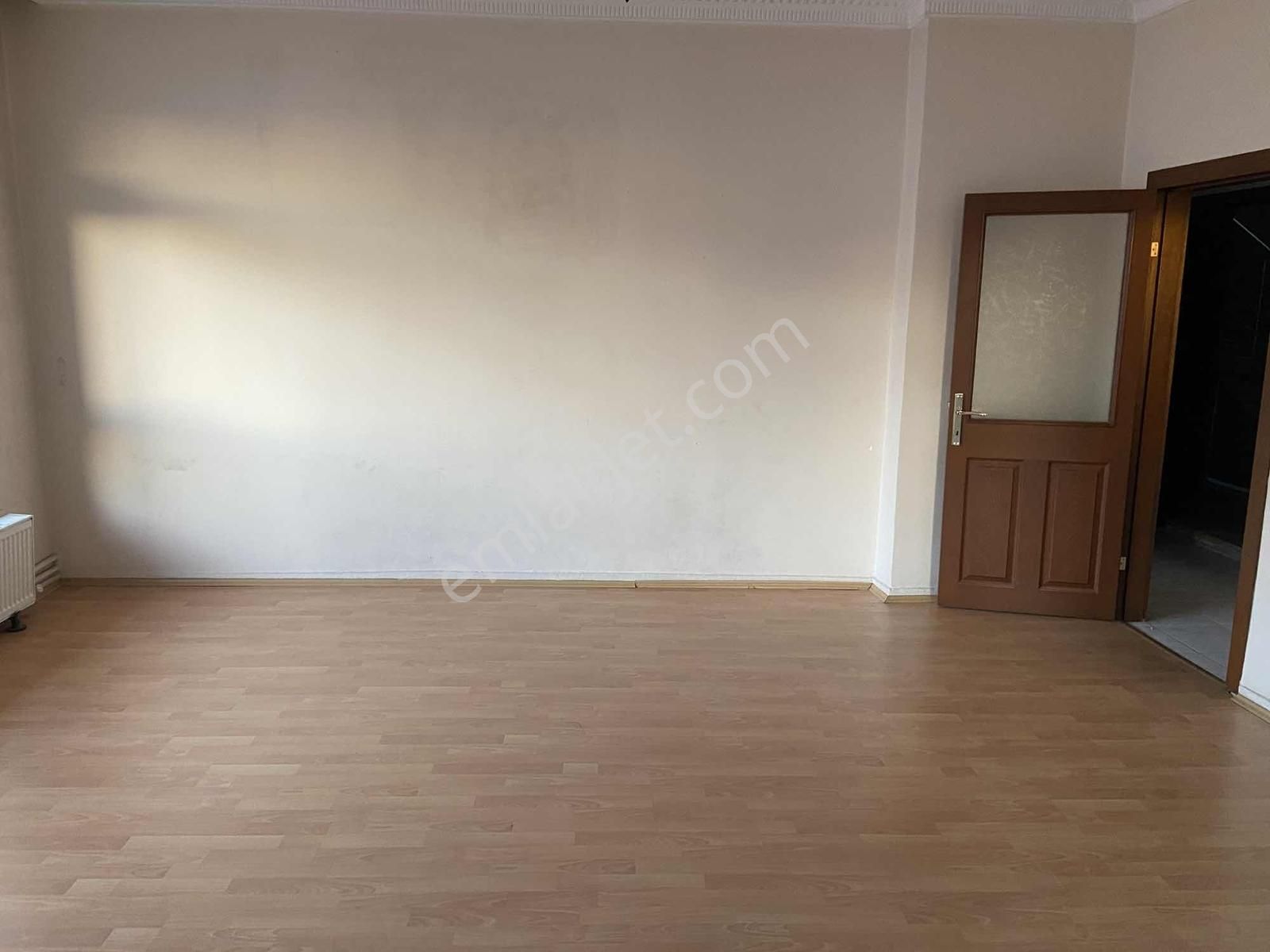 Yeşilevlerde Metroya Yürüyüş Mesafesinde 3.kat - Görsel 23