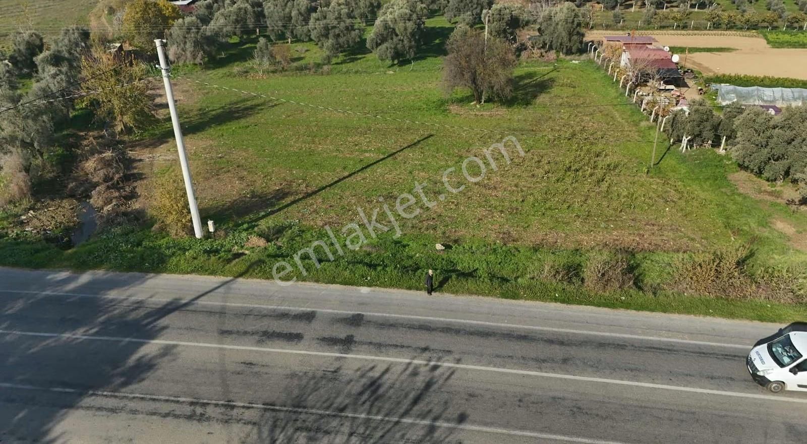 Pek Emlaktan 2800 M2 Tek Tapu Gökçen Yolu Üzeri Satılık Bahçe - Görsel 3