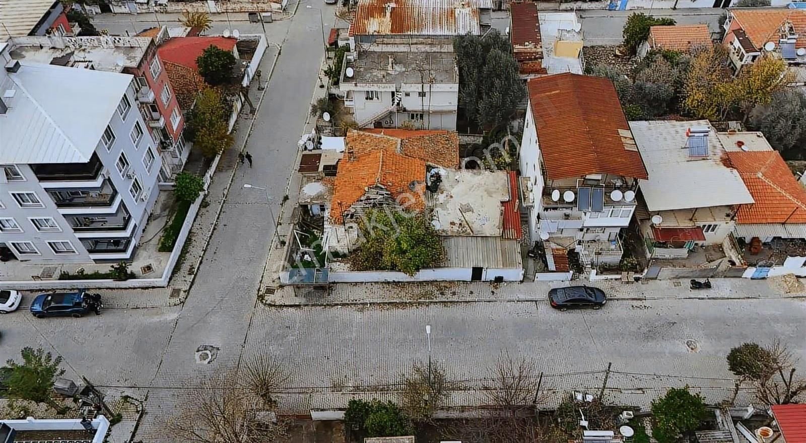 Pek Emlaktan Kentsel Dönüşümde 4 Kat İmarlı Köşe Parsel - Görsel 7