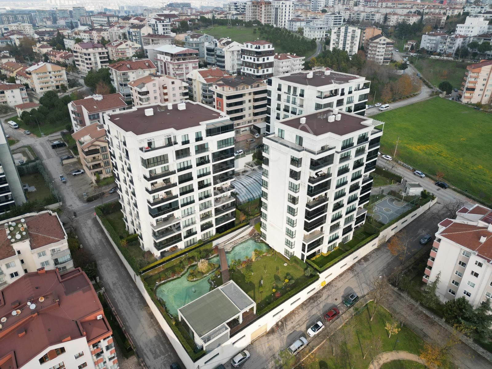 Elfi'den Beşevler Trio Live Porjesinde Satılık 3+1 Ara Kat Daire - Görsel 2