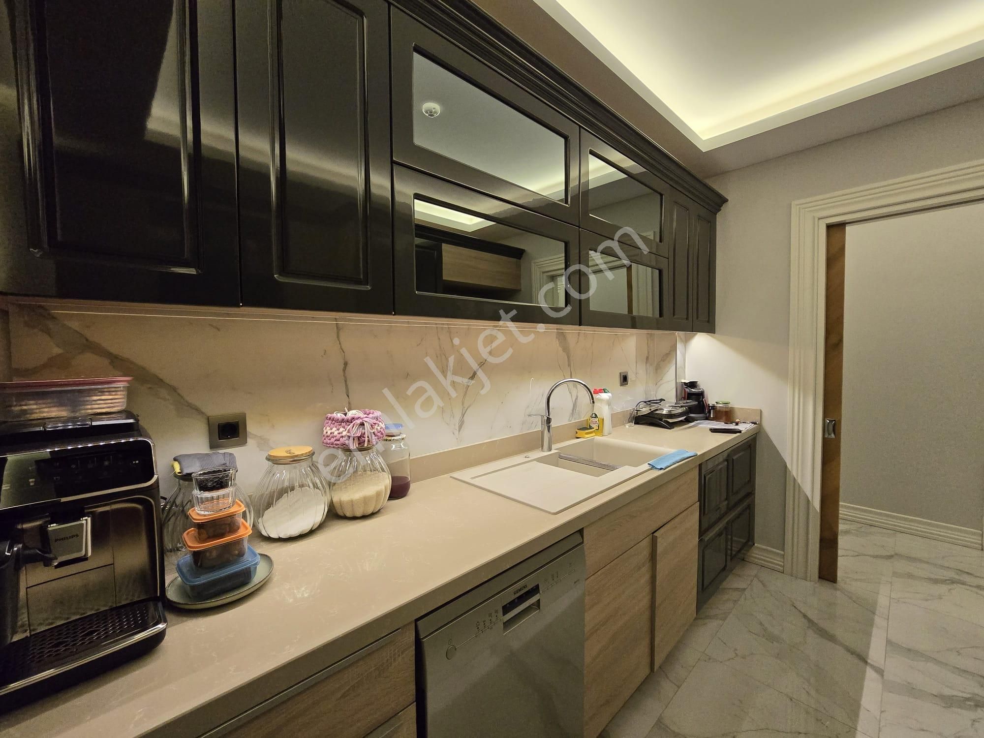 Elfi'den Beşevler Trio Live Porjesinde Satılık 3+1 Ara Kat Daire - Görsel 12