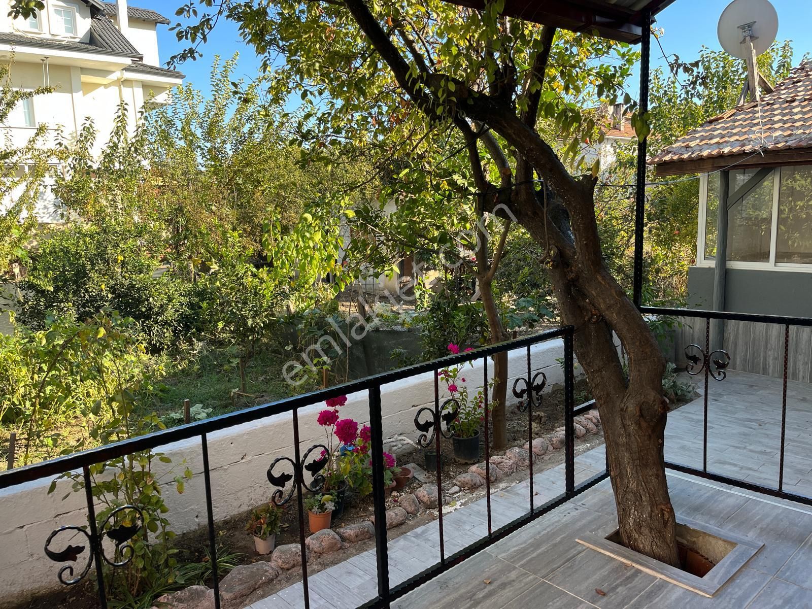 Tuana Emlak'tan Gülpınar'da 3+1 Müstakil Ev - Görsel 6