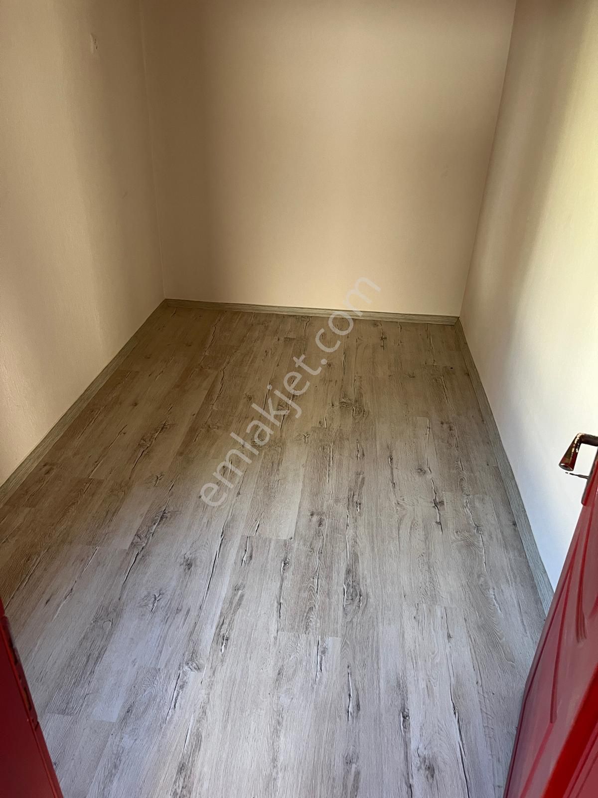 Tuana Emlak'tan Gülpınar'da 3+1 Müstakil Ev - Görsel 10