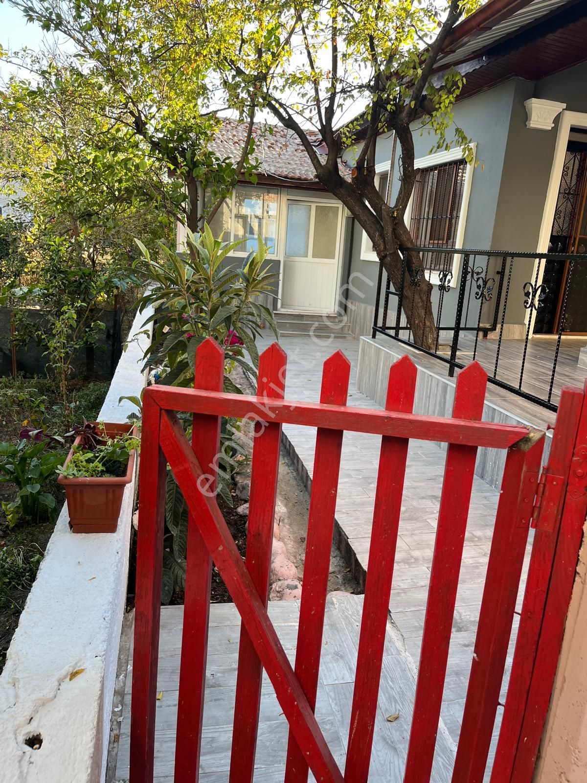 Tuana Emlak'tan Gülpınar'da 3+1 Müstakil Ev - Görsel 3