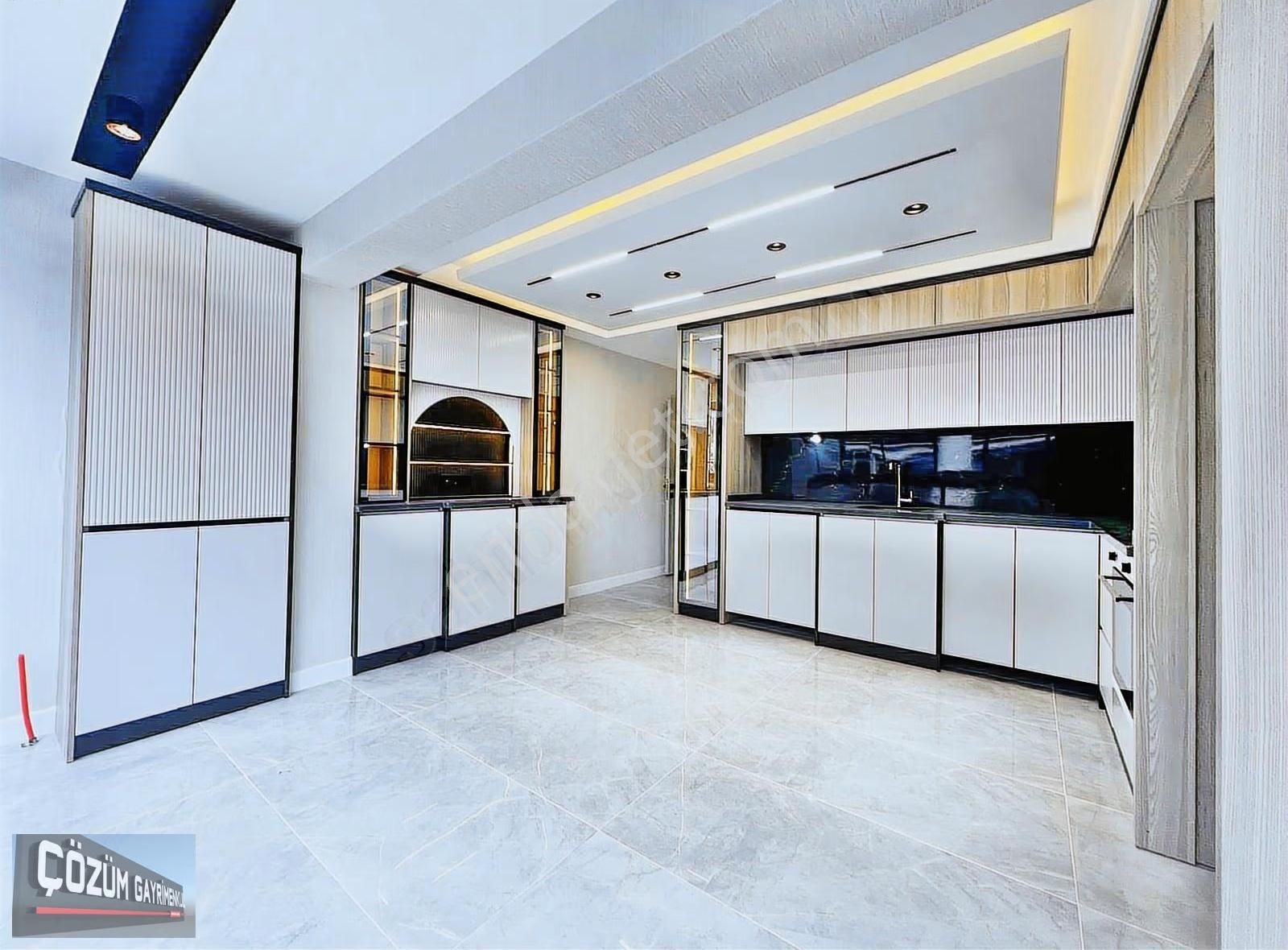 Çözüm Keçiören'de Ana Cadde Kenarı 3+1 Sıfır Ful Yapılı Daireler - Görsel 11