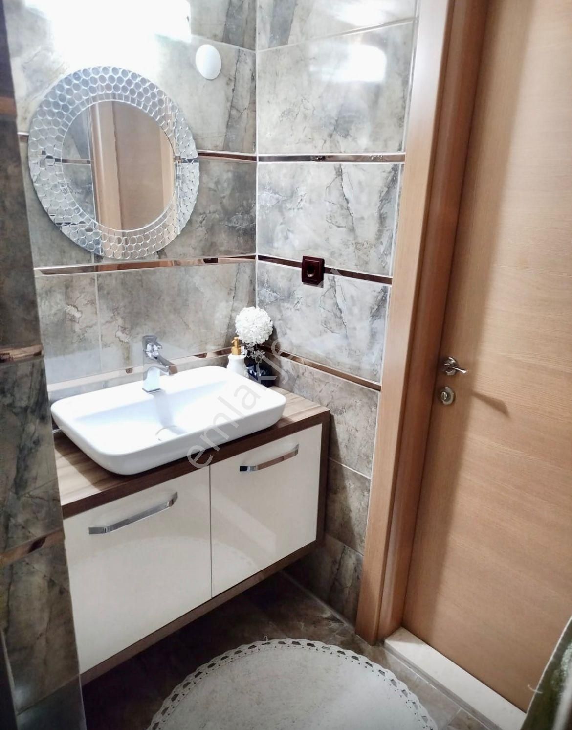 Denizli Merkez Ulus Cad 3+1 Arakat Sıfır Tadilatlı Kredili Acil Satılık Daire - Görsel 3