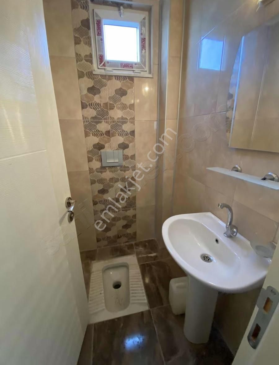 Ilıca Mahallesi'nde 2 + 1 Üçüncü Kat Dairemiz Kiralıktır - Görsel 10