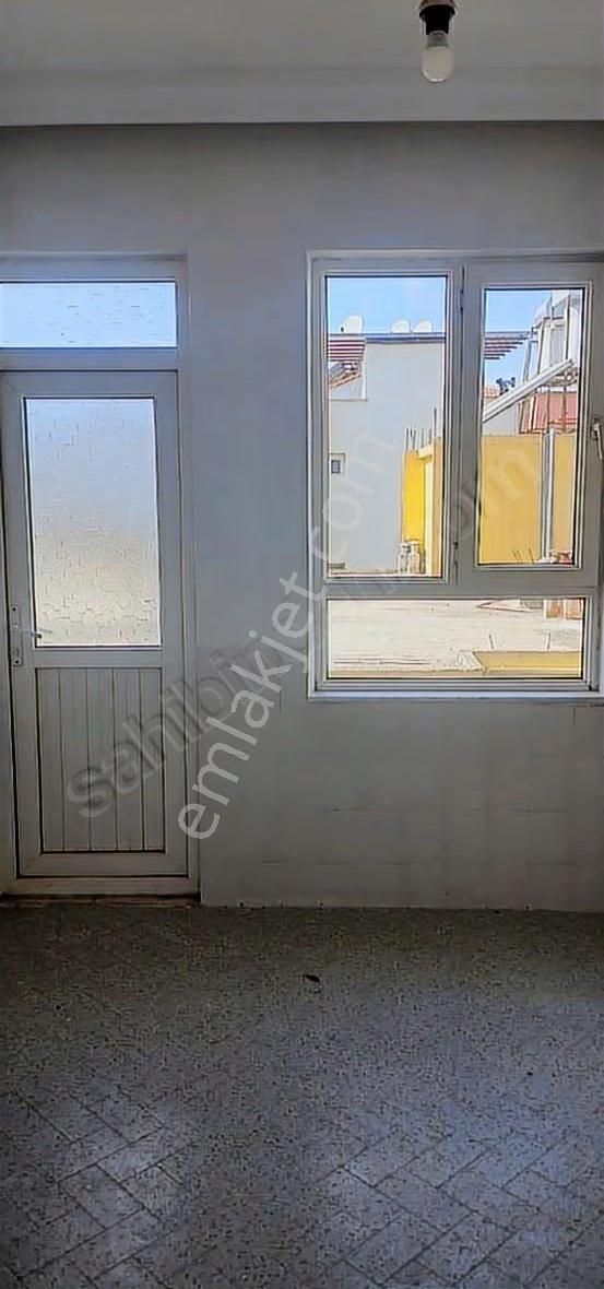 Bahçelievler De Satılık 3+1 Daire - Görsel 5