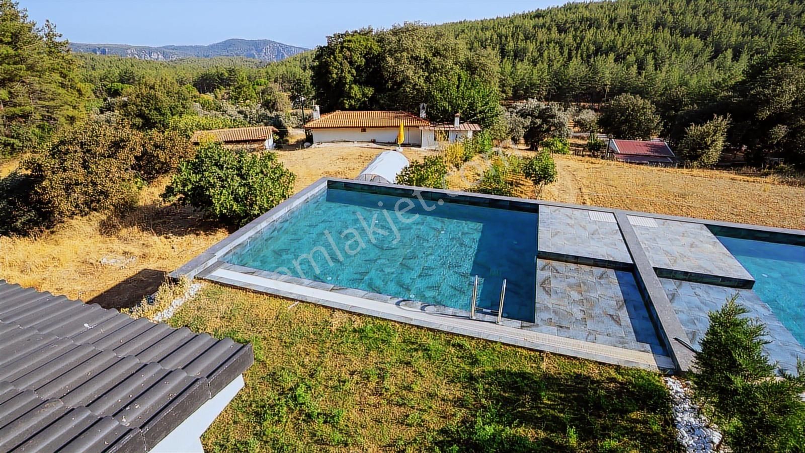 Cb Marina'dan Ula Armutçuk Mevkii Satılık 2 Adet İkiz Villa - Görsel 18