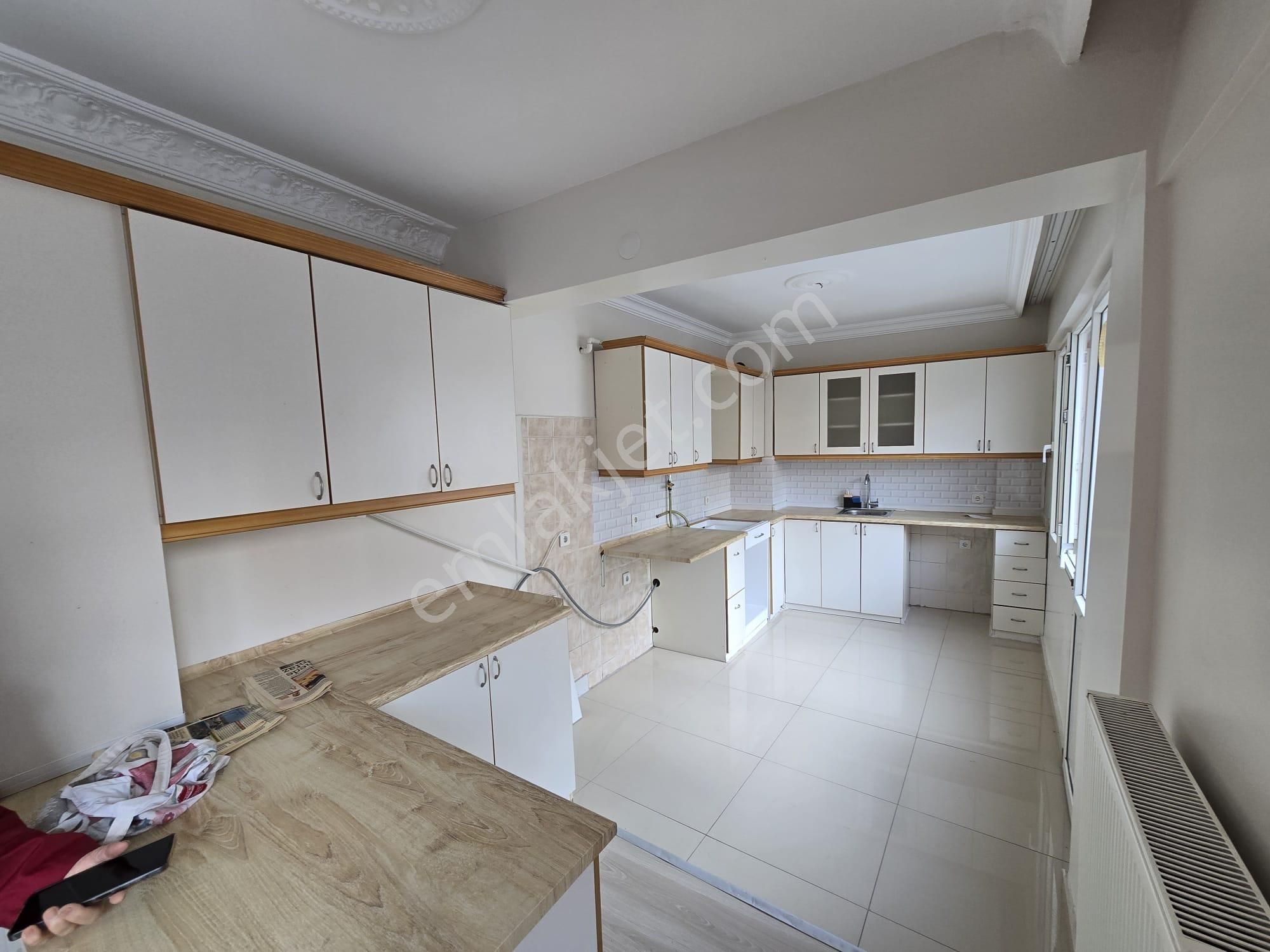 İnönü Cd Hatay Metro Yakını Doğalgazlı 3+1 Kiralık Daire - Görsel 11