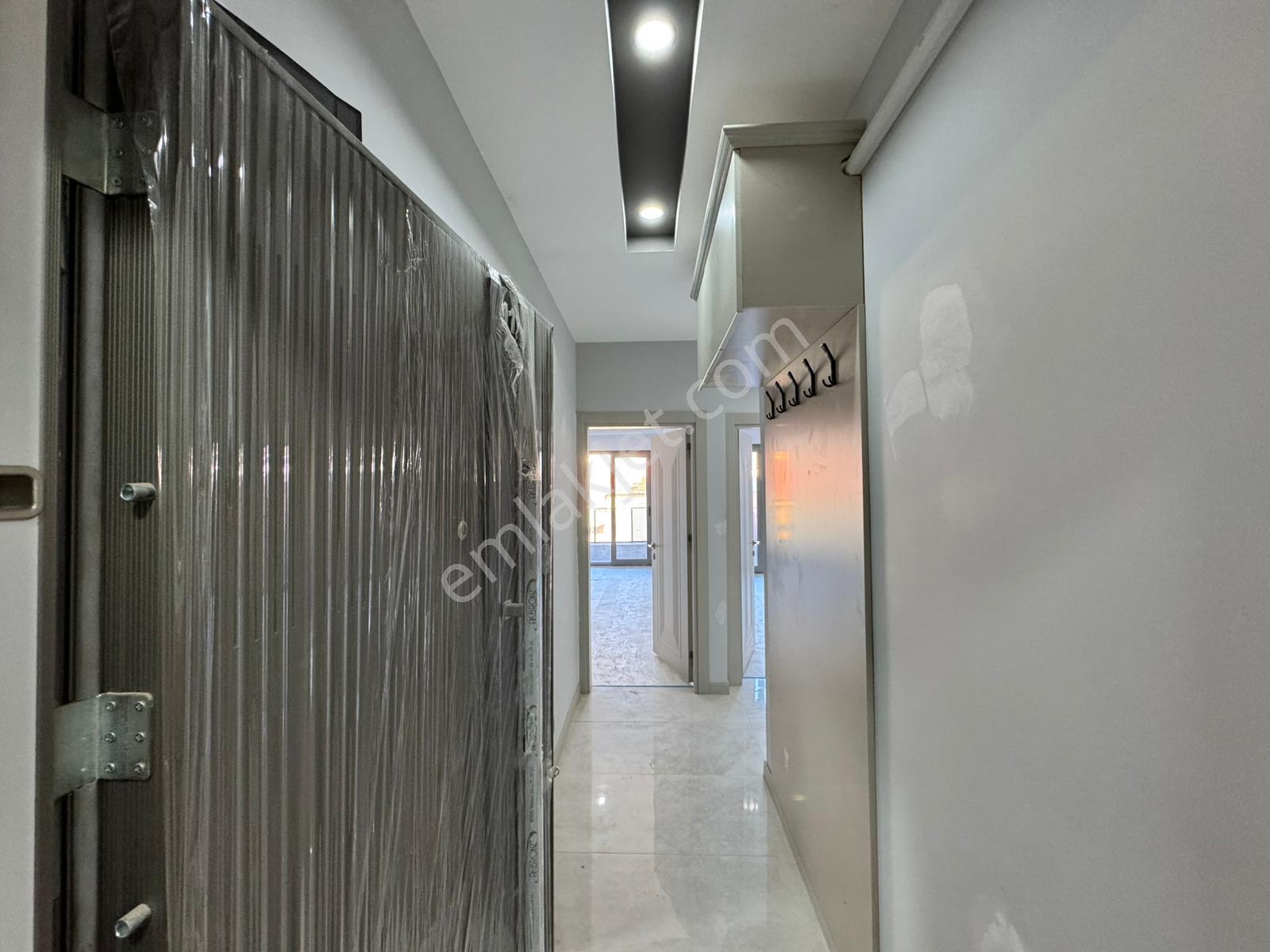 Edremit De 2+1 Sıfır Evebeyn Banyolu Satılık Daire - Görsel 26