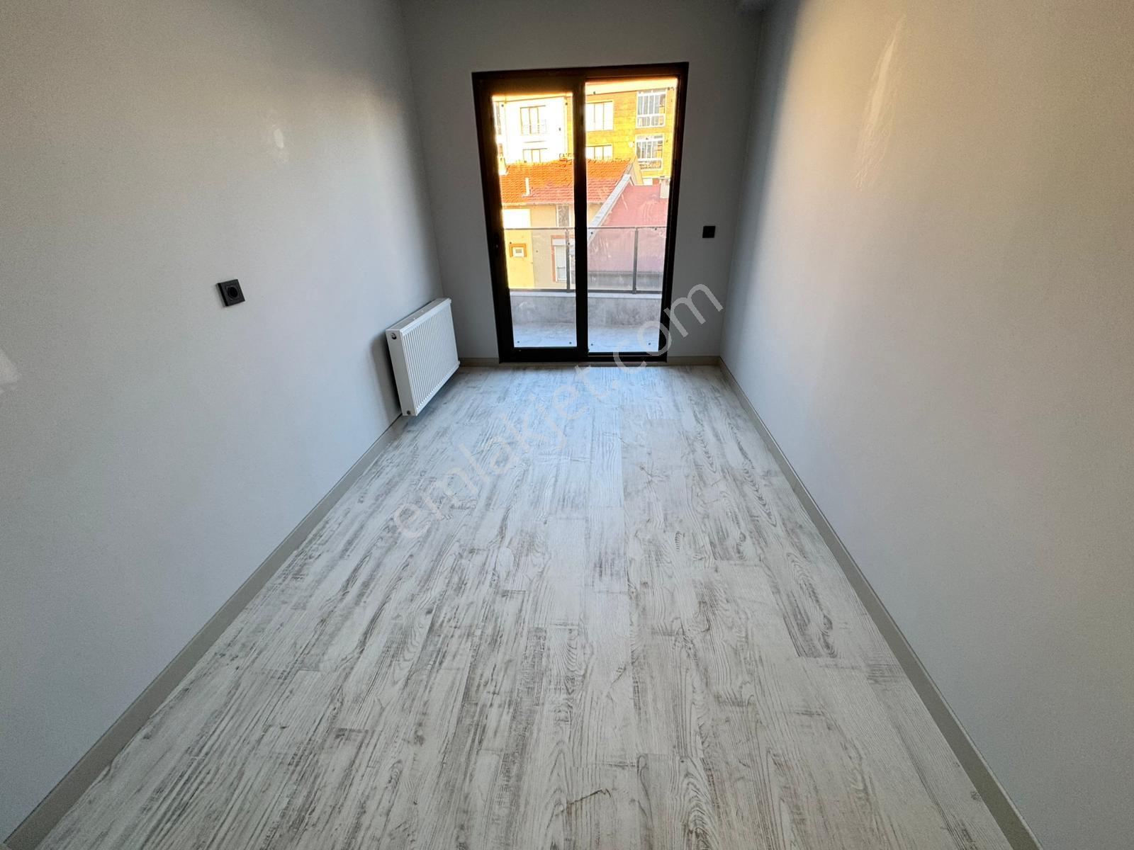 Edremit De 2+1 Sıfır Evebeyn Banyolu Satılık Daire - Görsel 12
