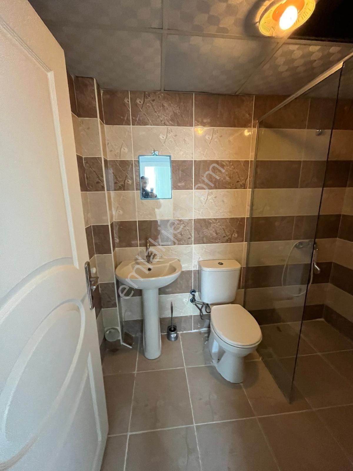 Emniyet Müdürlüğü Yakınında 2+1 Eşyalı Daire - Görsel 13